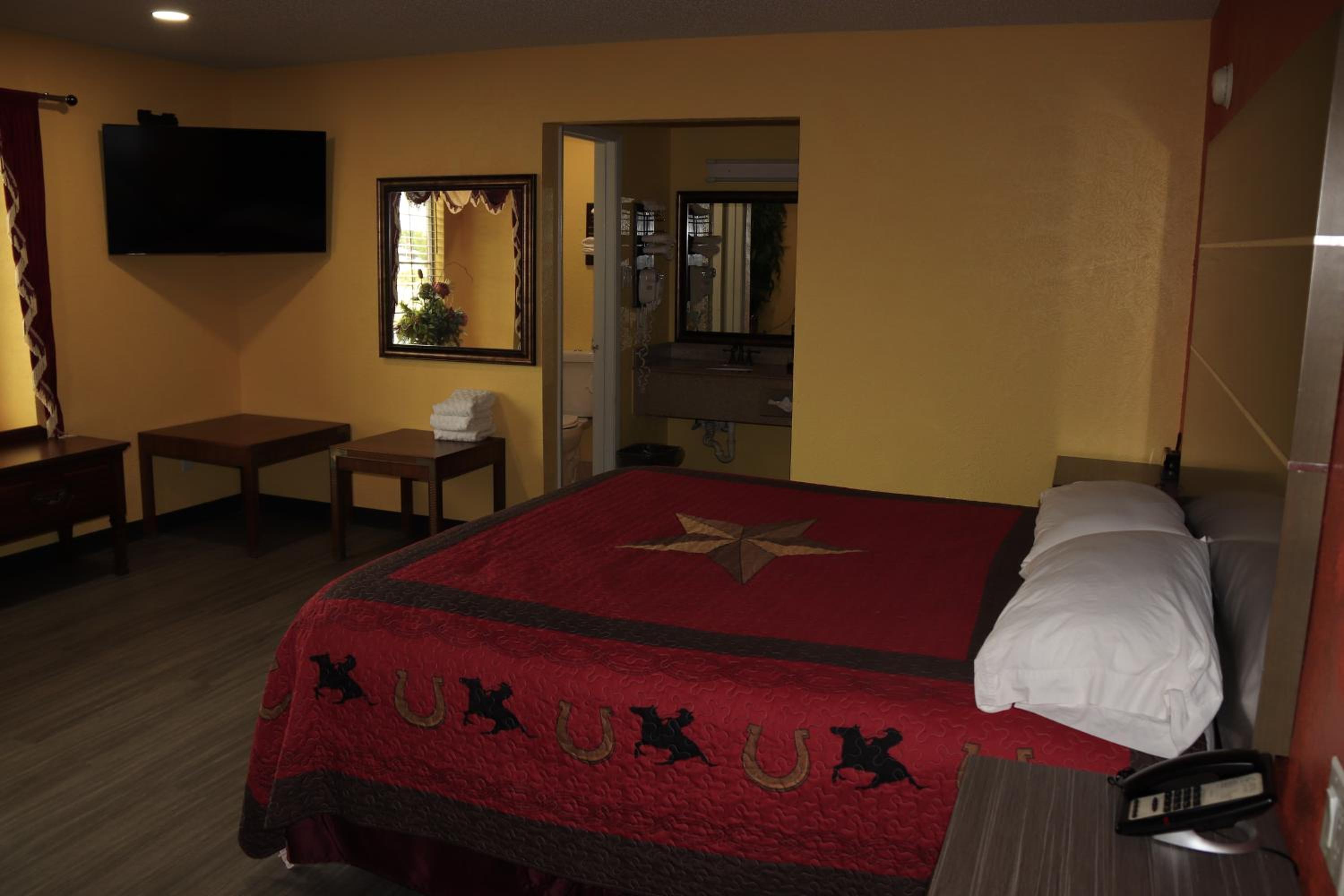 Chaparral Motel Hallettsville