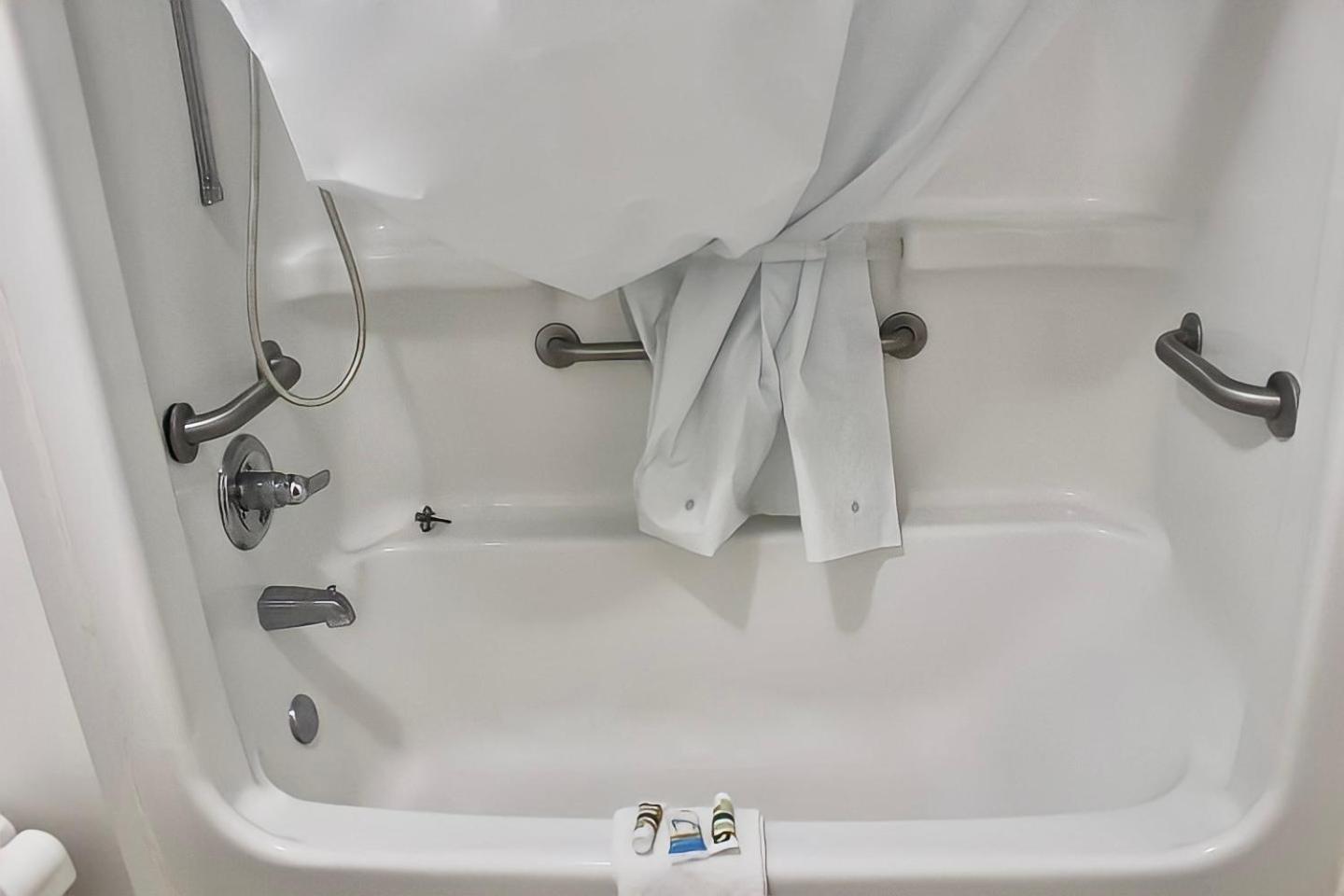 AmeriVu Inn And Suites, Photo 12