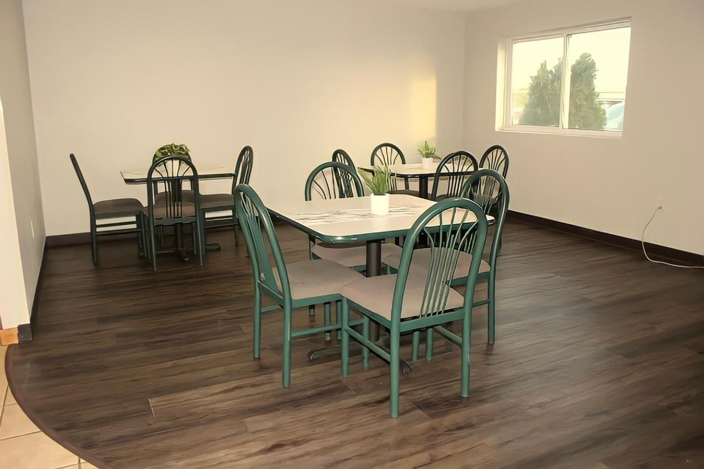 AmeriVu Inn And Suites, Photo 5