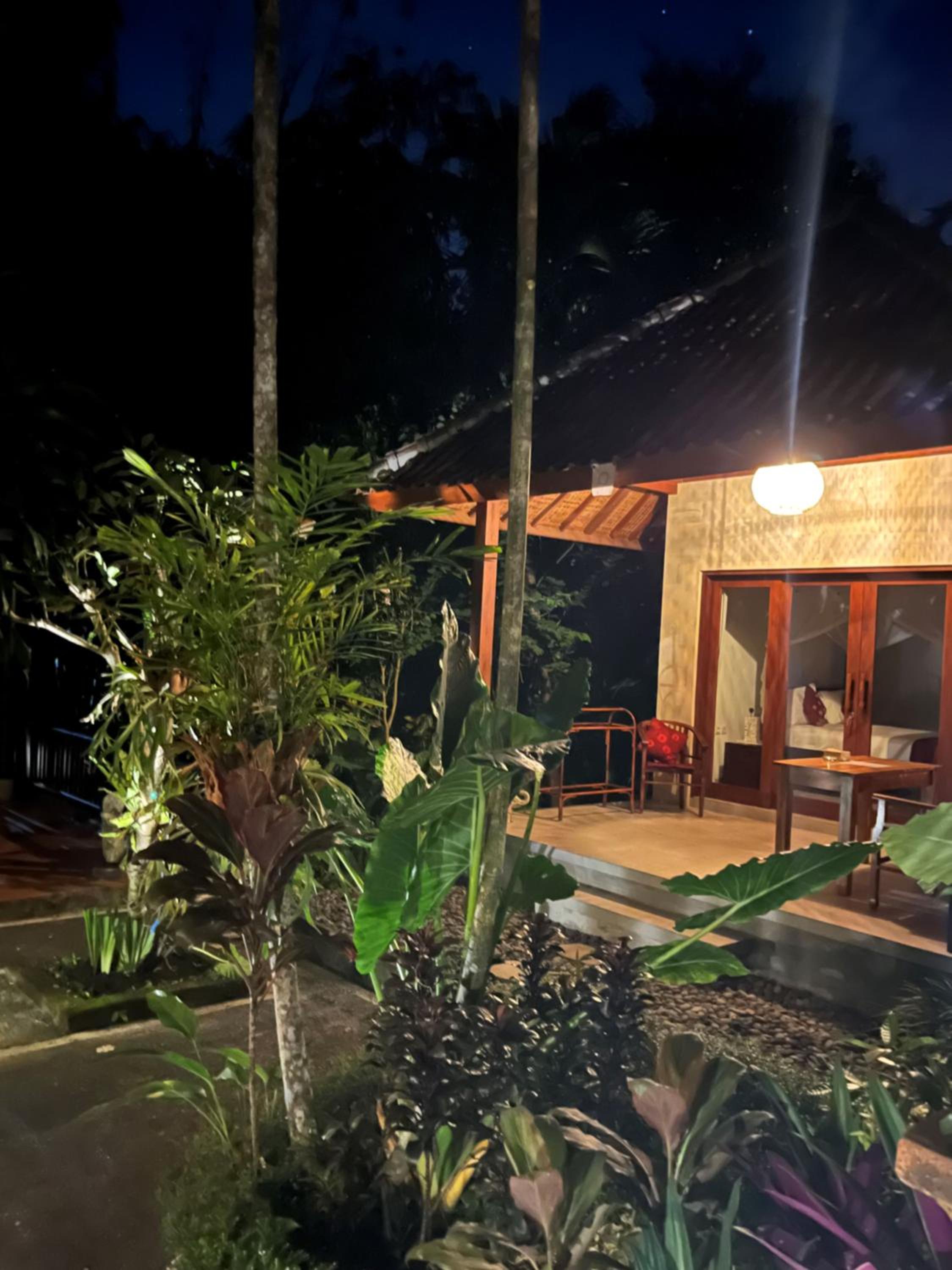 Sama's Cottages and Villas
