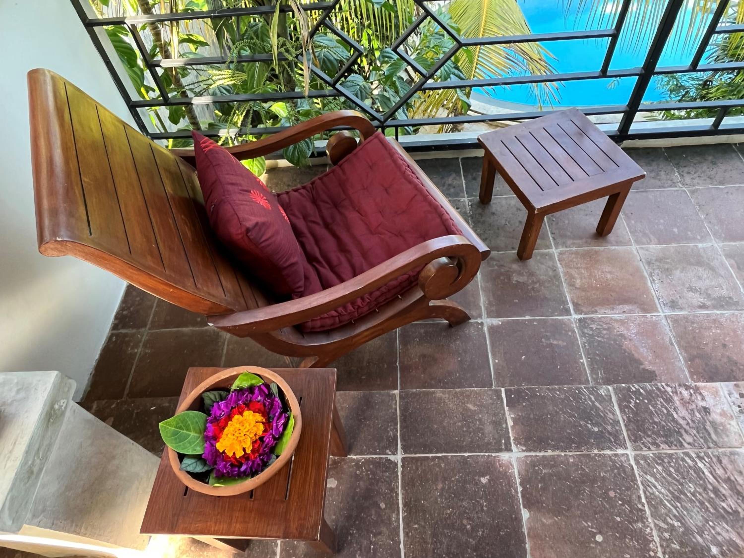 Sama's Cottages and Villas