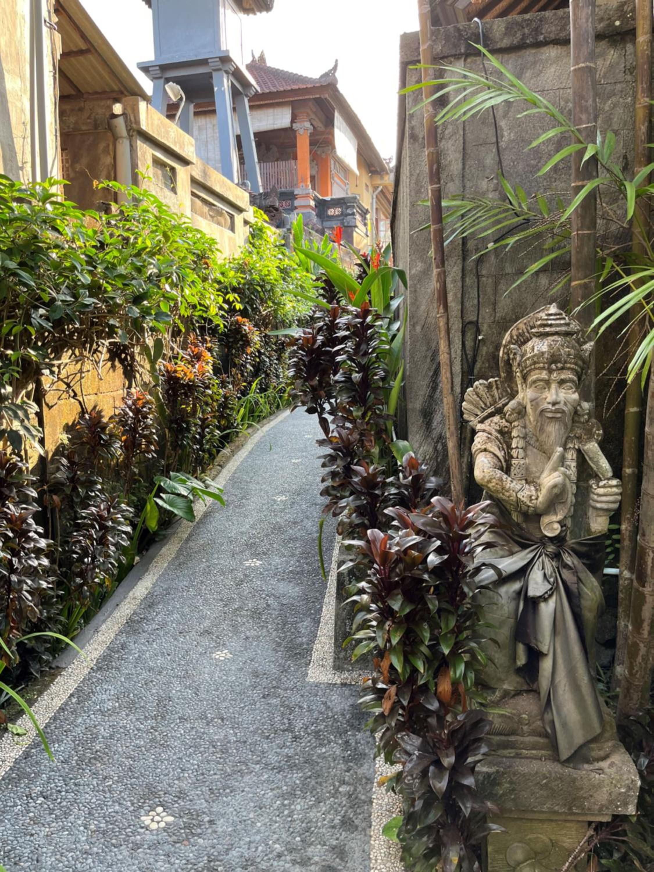 Sama's Cottages and Villas
