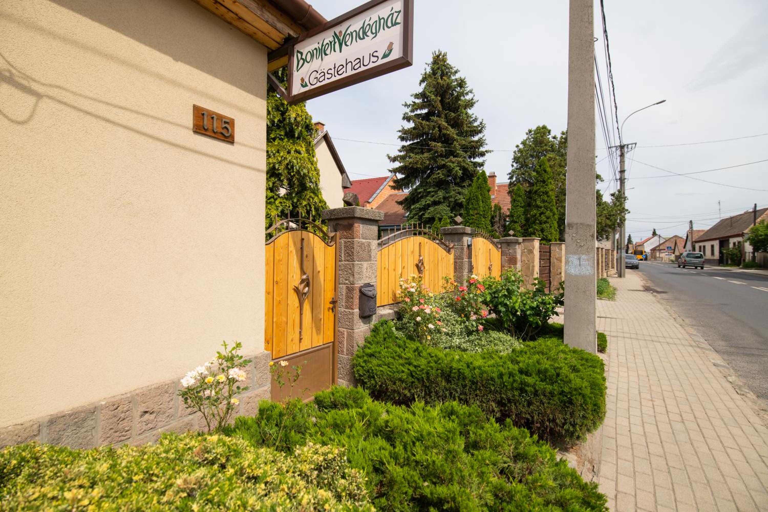 Photo 20