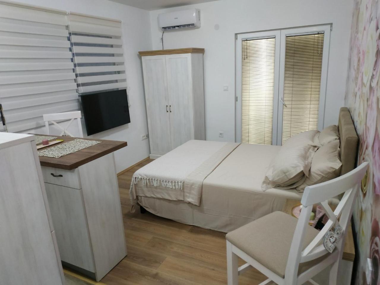 Sea View Studio