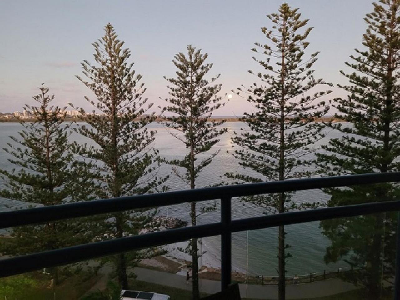 Caloundra Vacations - Just Perfect Apartment with Ocean Views - Property Image 14