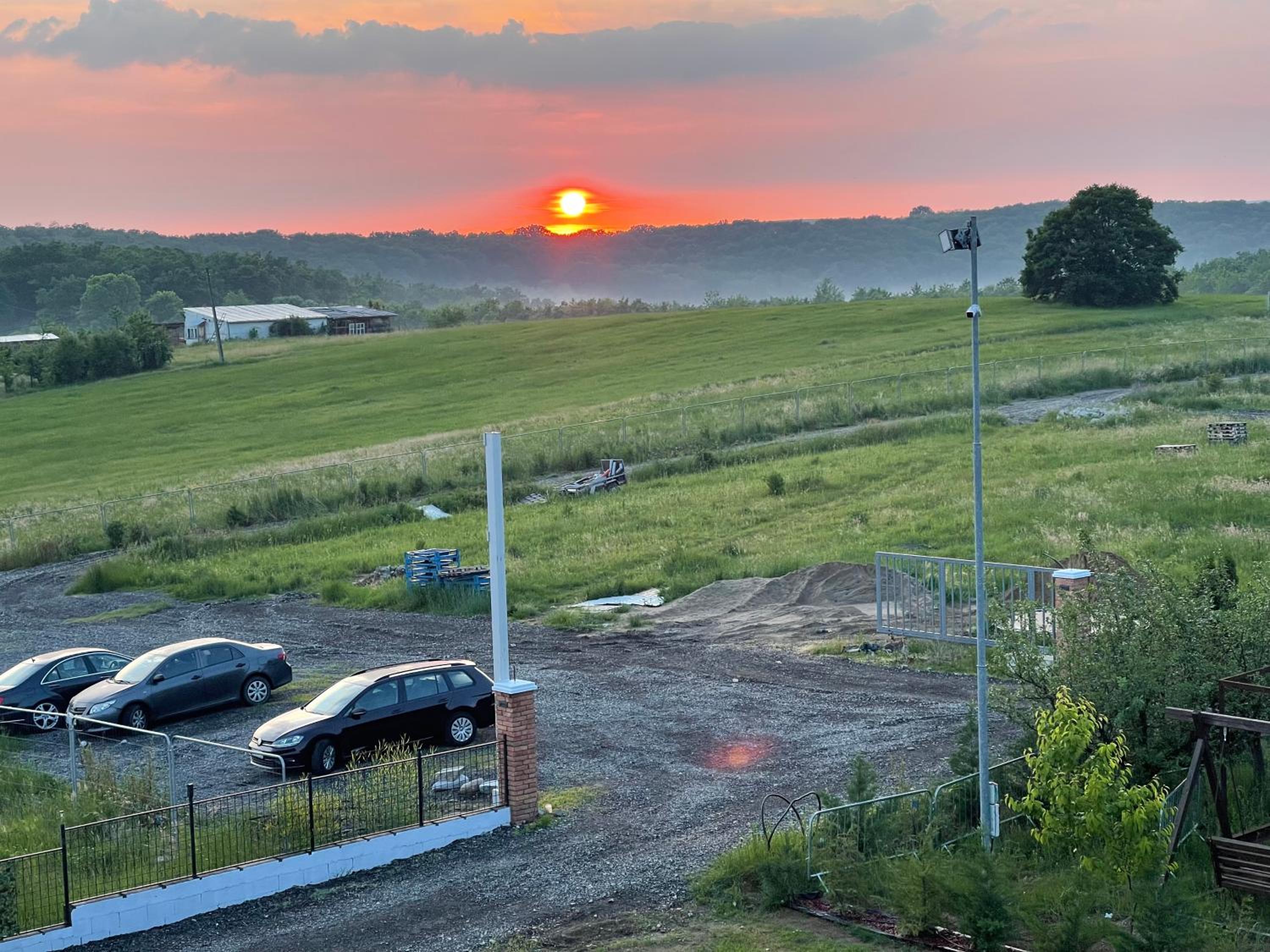 Photo 75