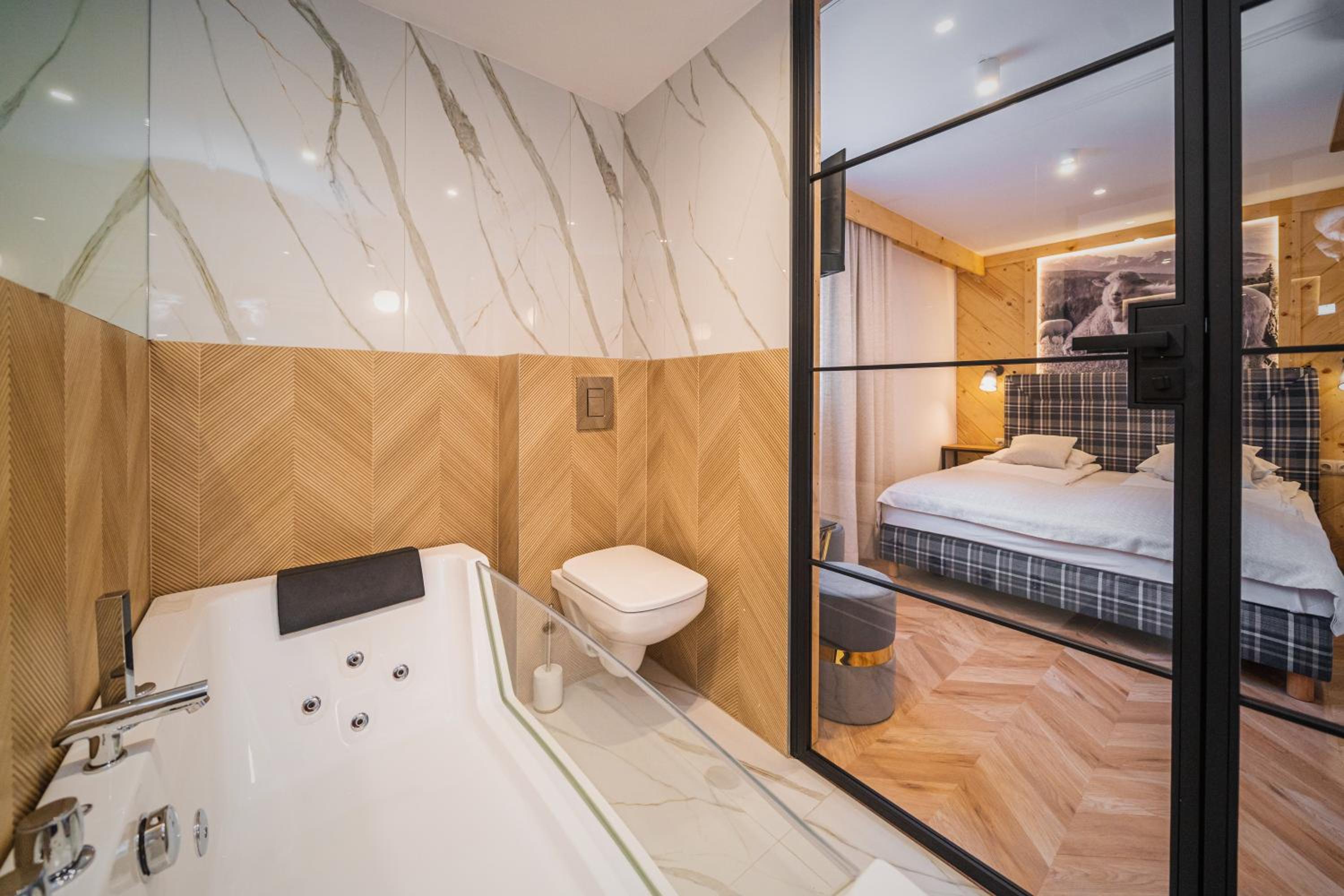 GORSKI RESORT Lux Apartments Jacuzzi & Sauna