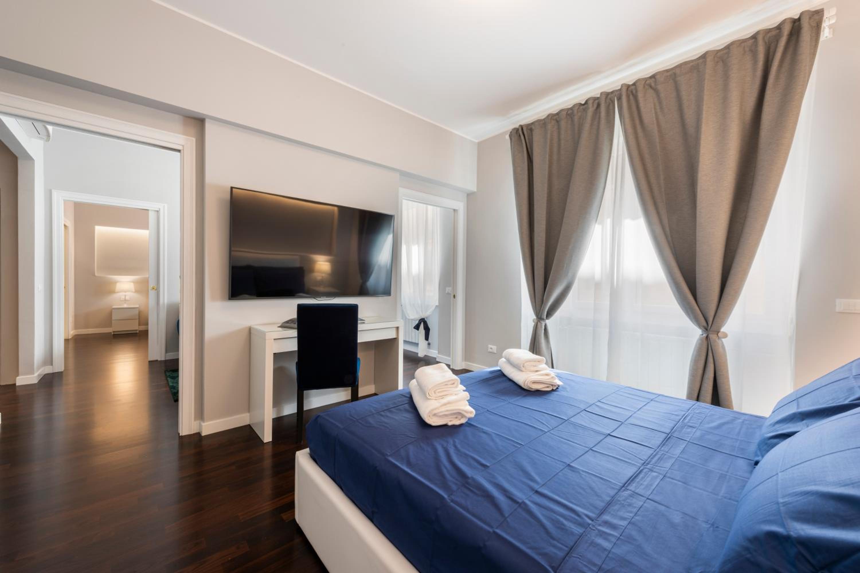 Ponte Vecchio Deluxe Apartments