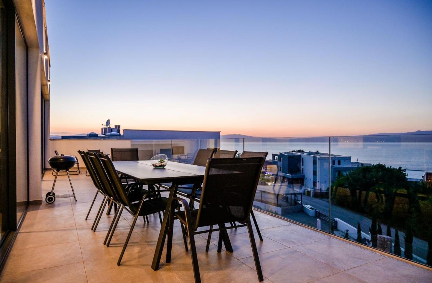 Deluxe Penthouse Rova with private jacuzzi and sea view view 3