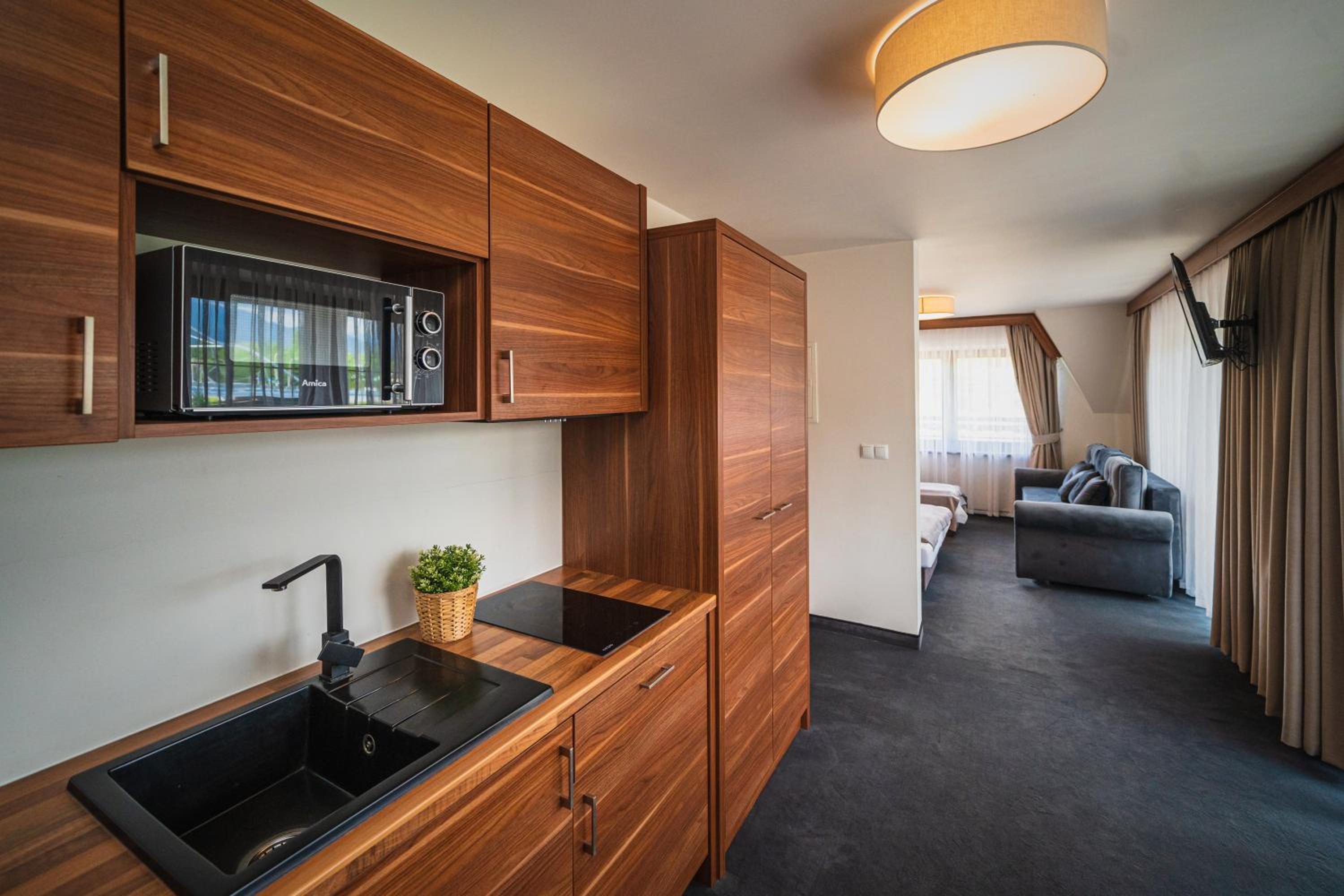 GORSKI RESORT Lux Apartments Jacuzzi & Sauna