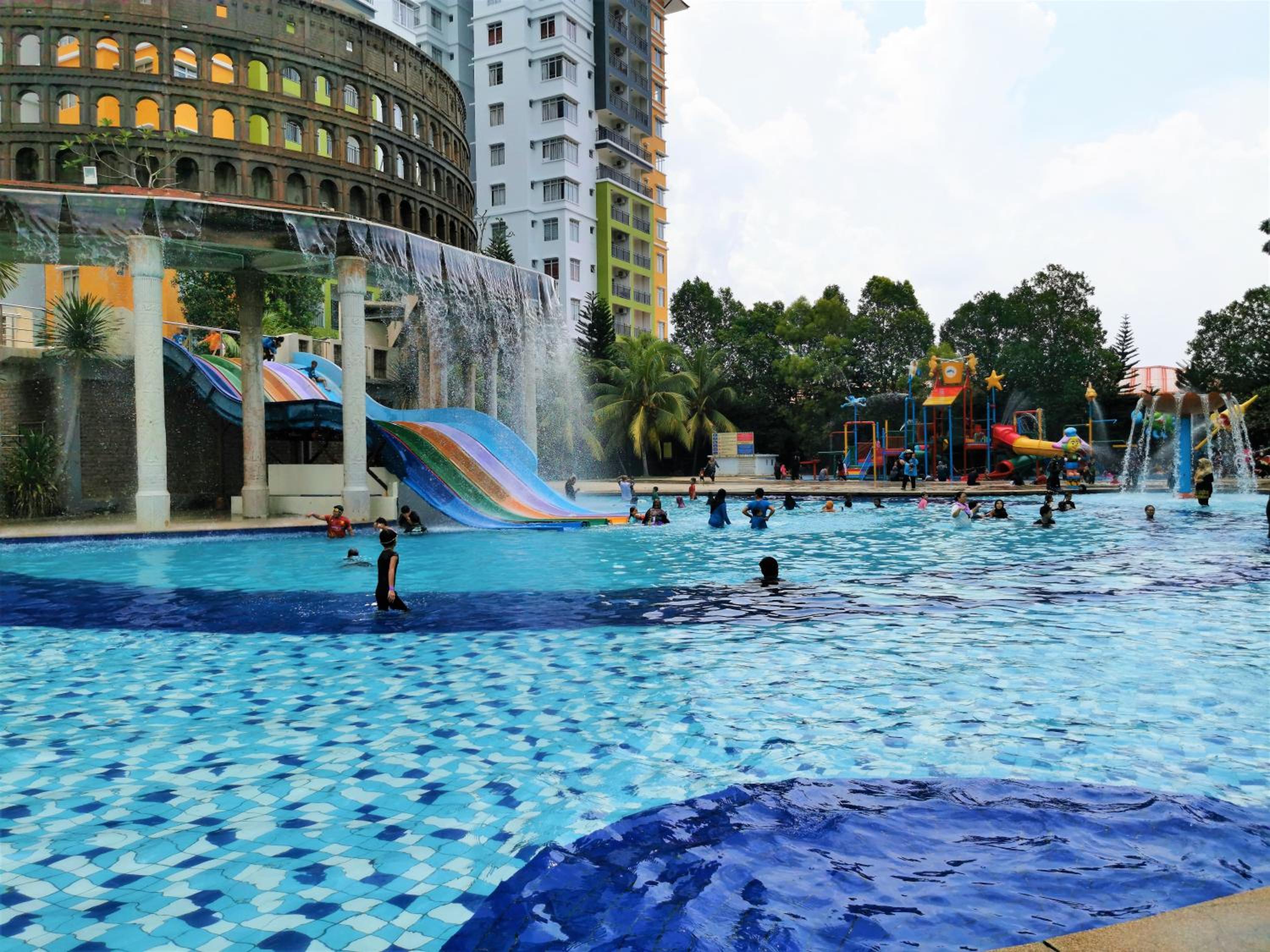 B - Lagoon Water Themepark Suite Melaka Town photo 7