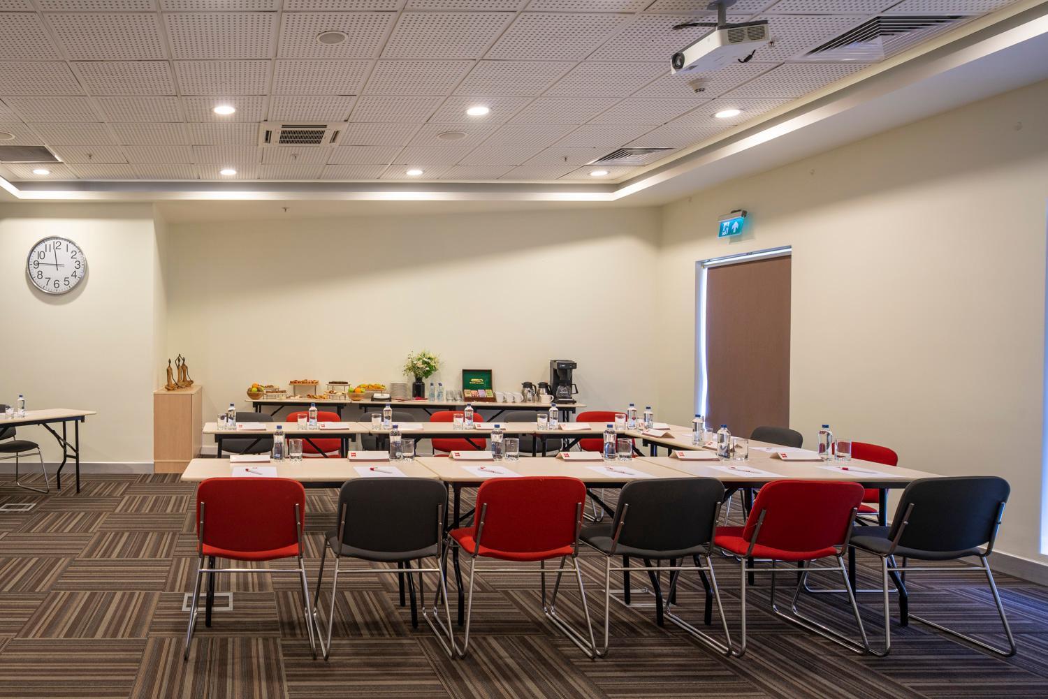 Ibis İzmir Alsancak - Image 28