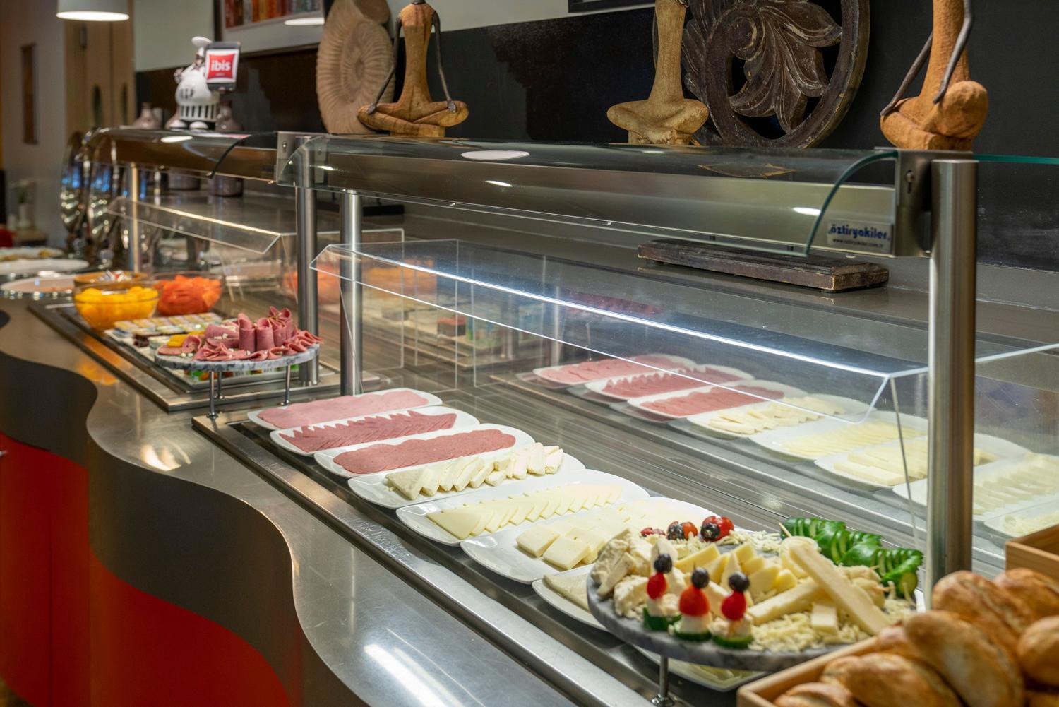 Ibis İzmir Alsancak - Image 33