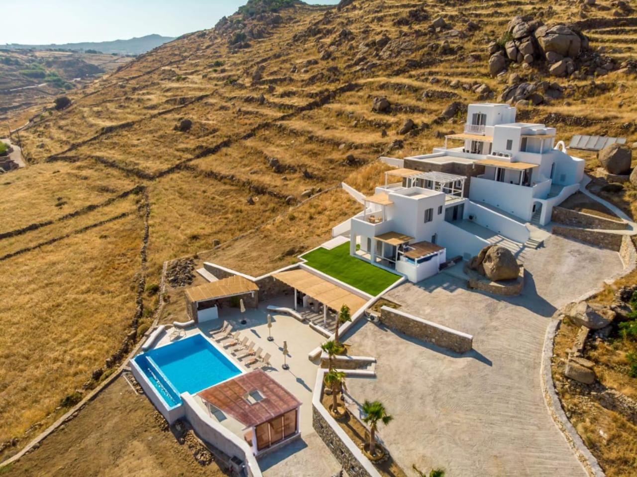 Mykonos4Islands Seaside Villas and Suites photo 3