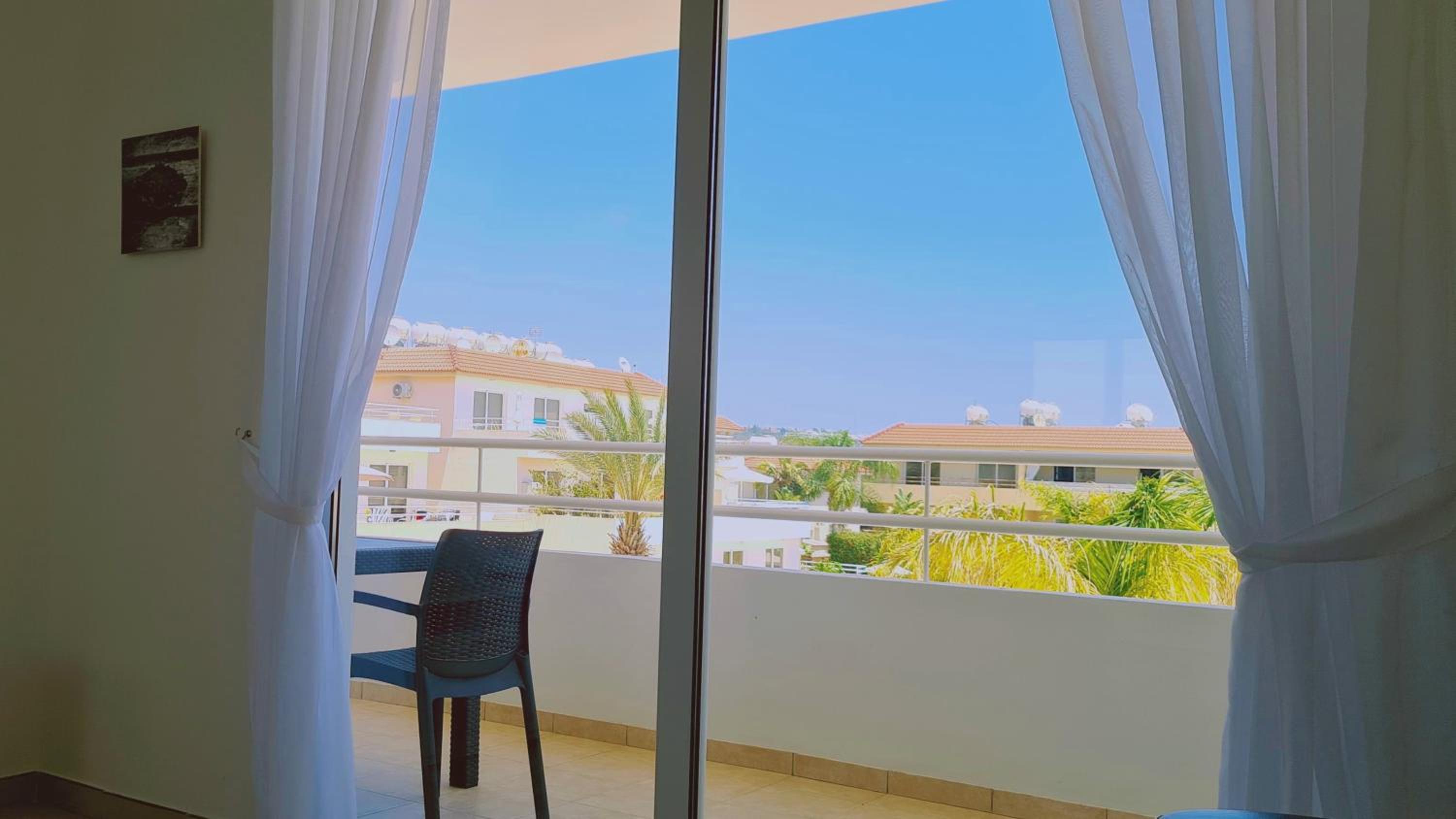 Nissi 3 Privileges Apt