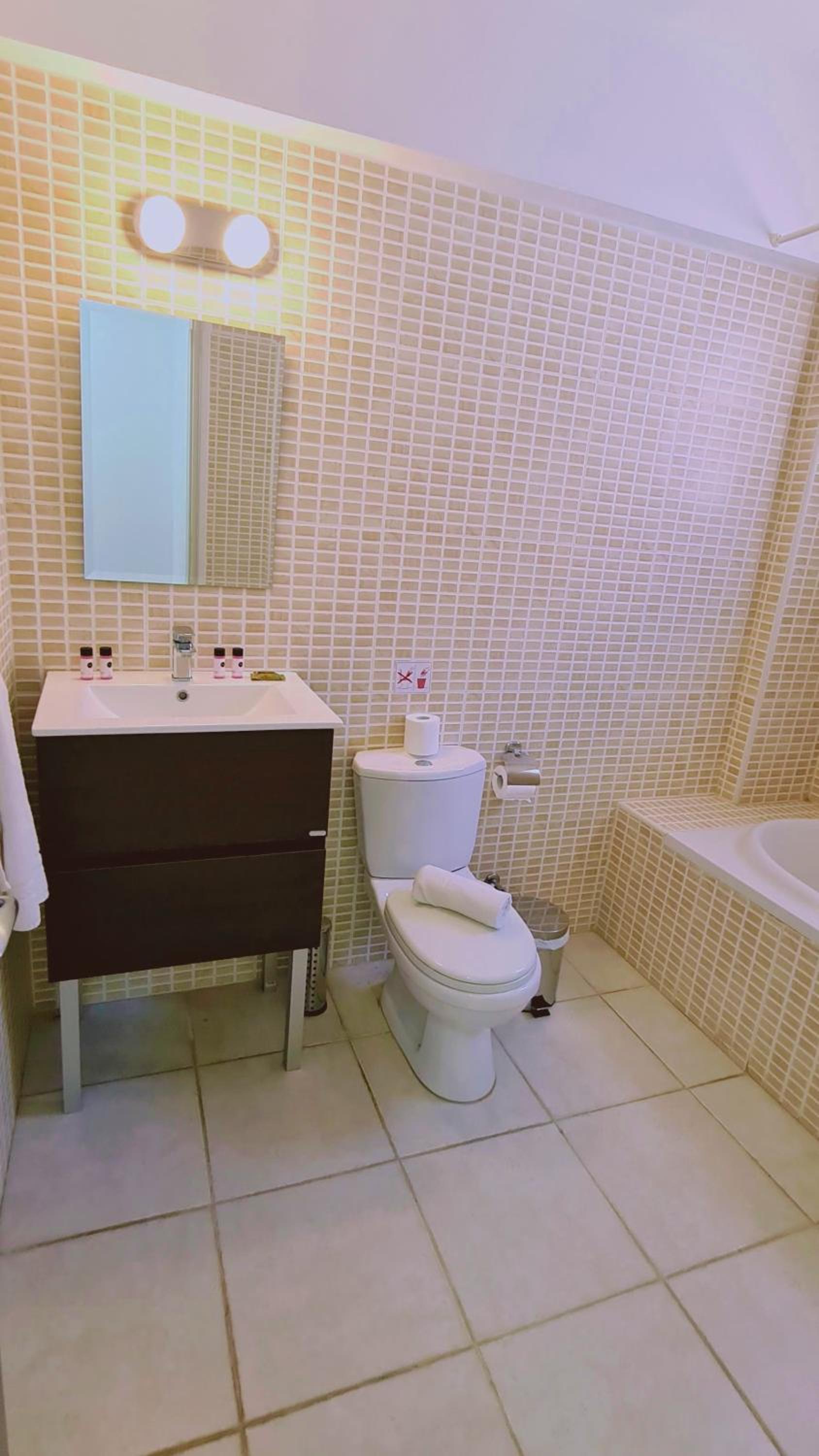 Nissi 3 Privileges Apt