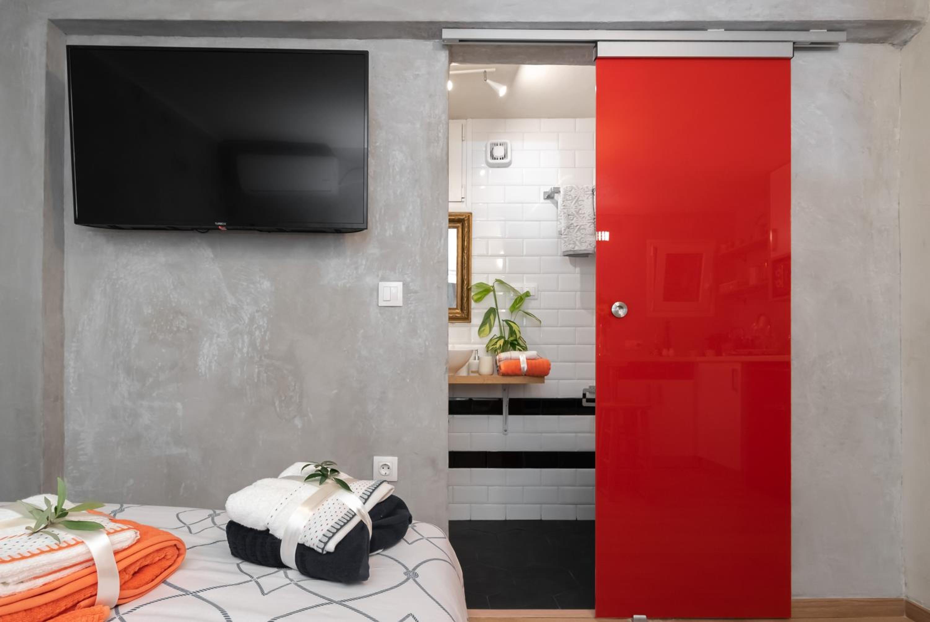 Cozy tiny apartment in the heart of Plaka
