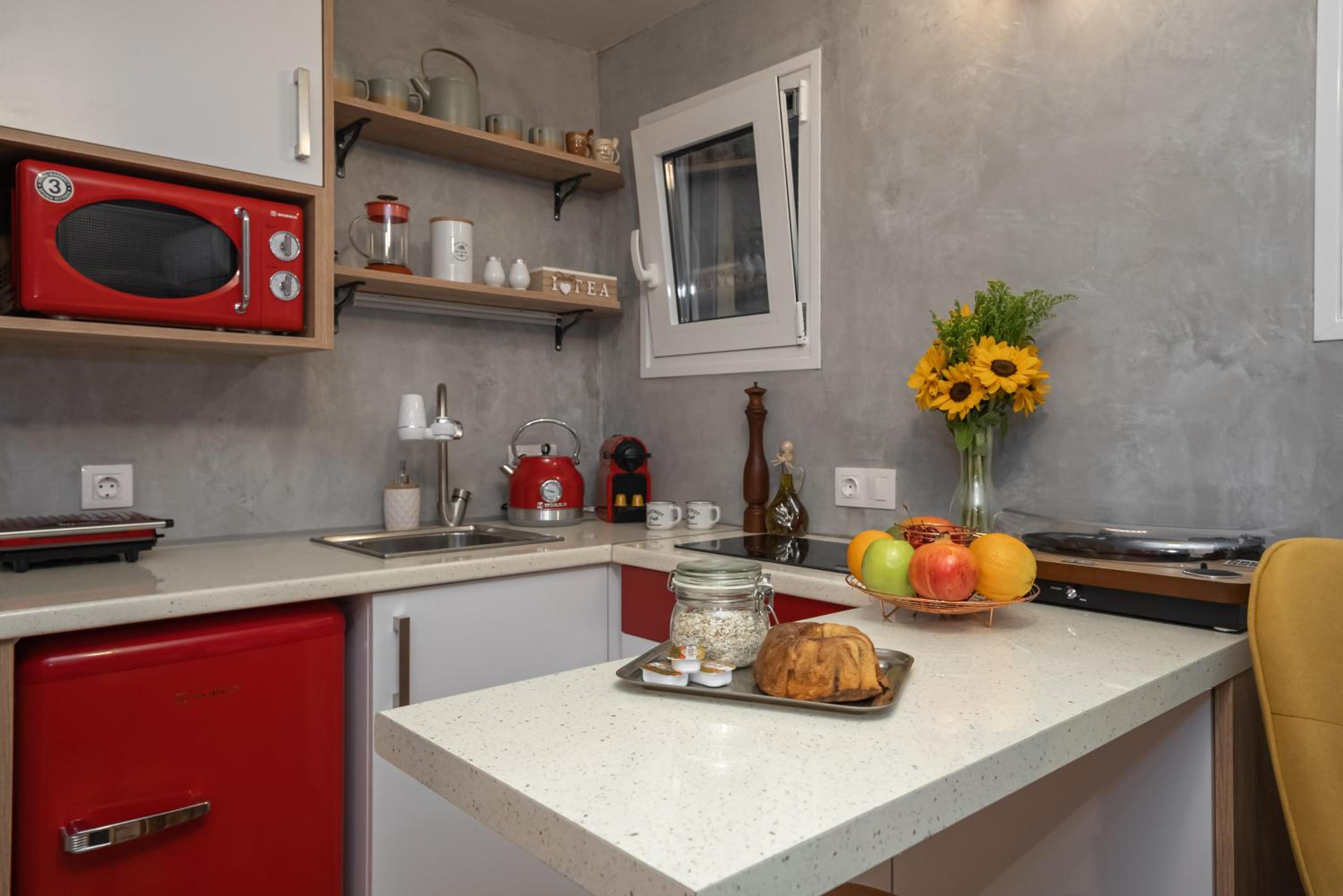 Cozy tiny apartment in the heart of Plaka