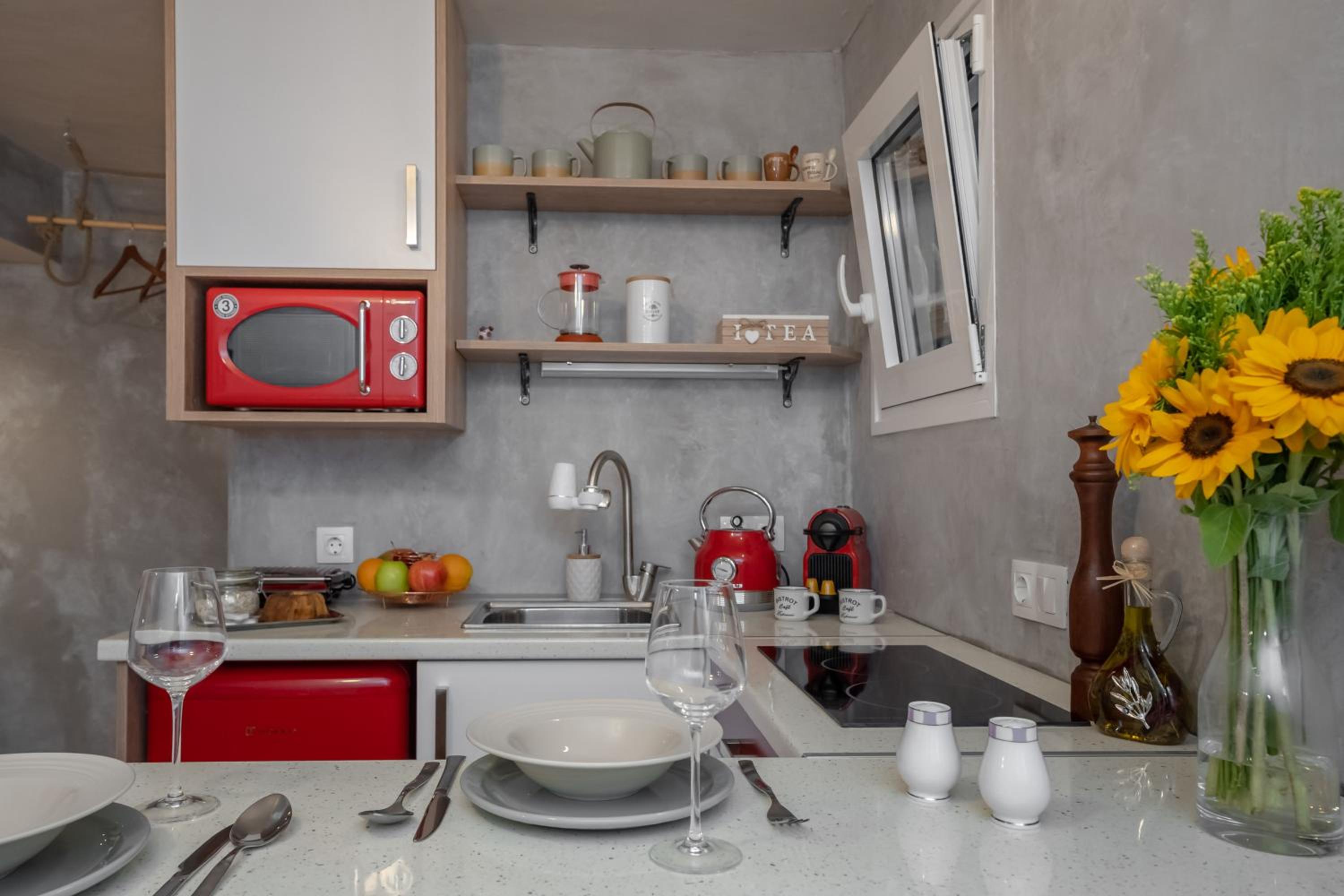 Cozy tiny apartment in the heart of Plaka