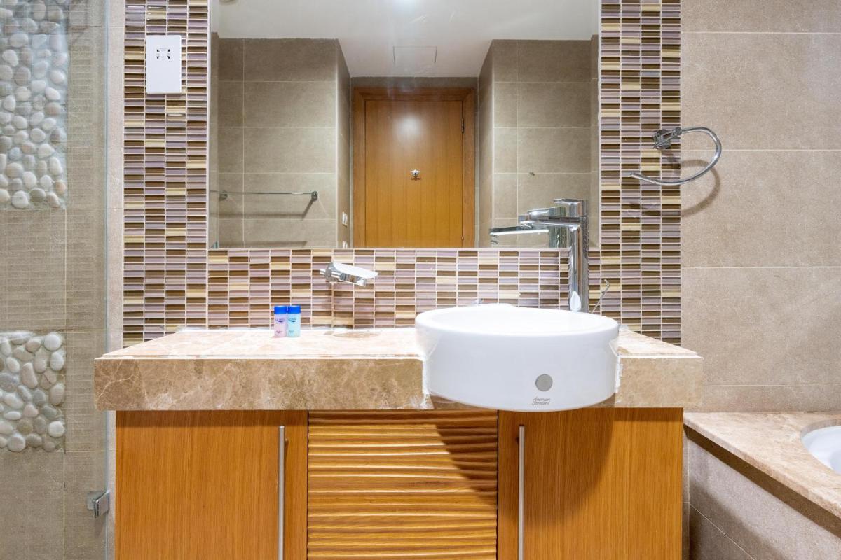 Vacay Lettings - 1 Bed at Iris Blue, Dubai Marina