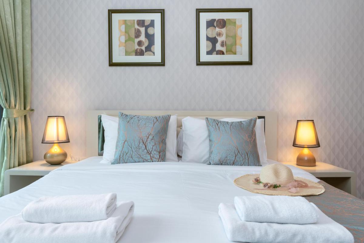 Vacay Lettings - 1 Bed at Iris Blue, Dubai Marina