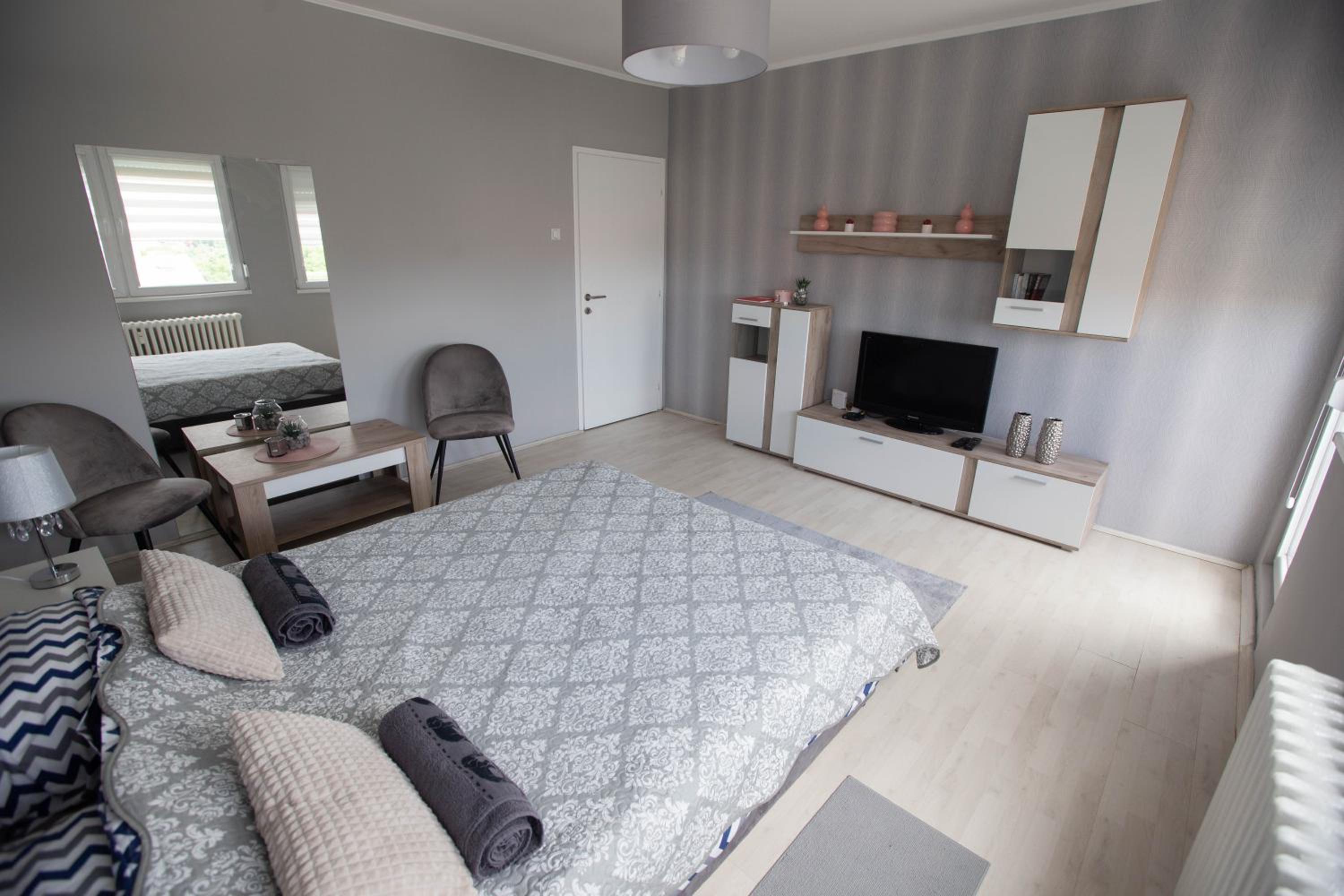 APARTMAN DANICA view 4