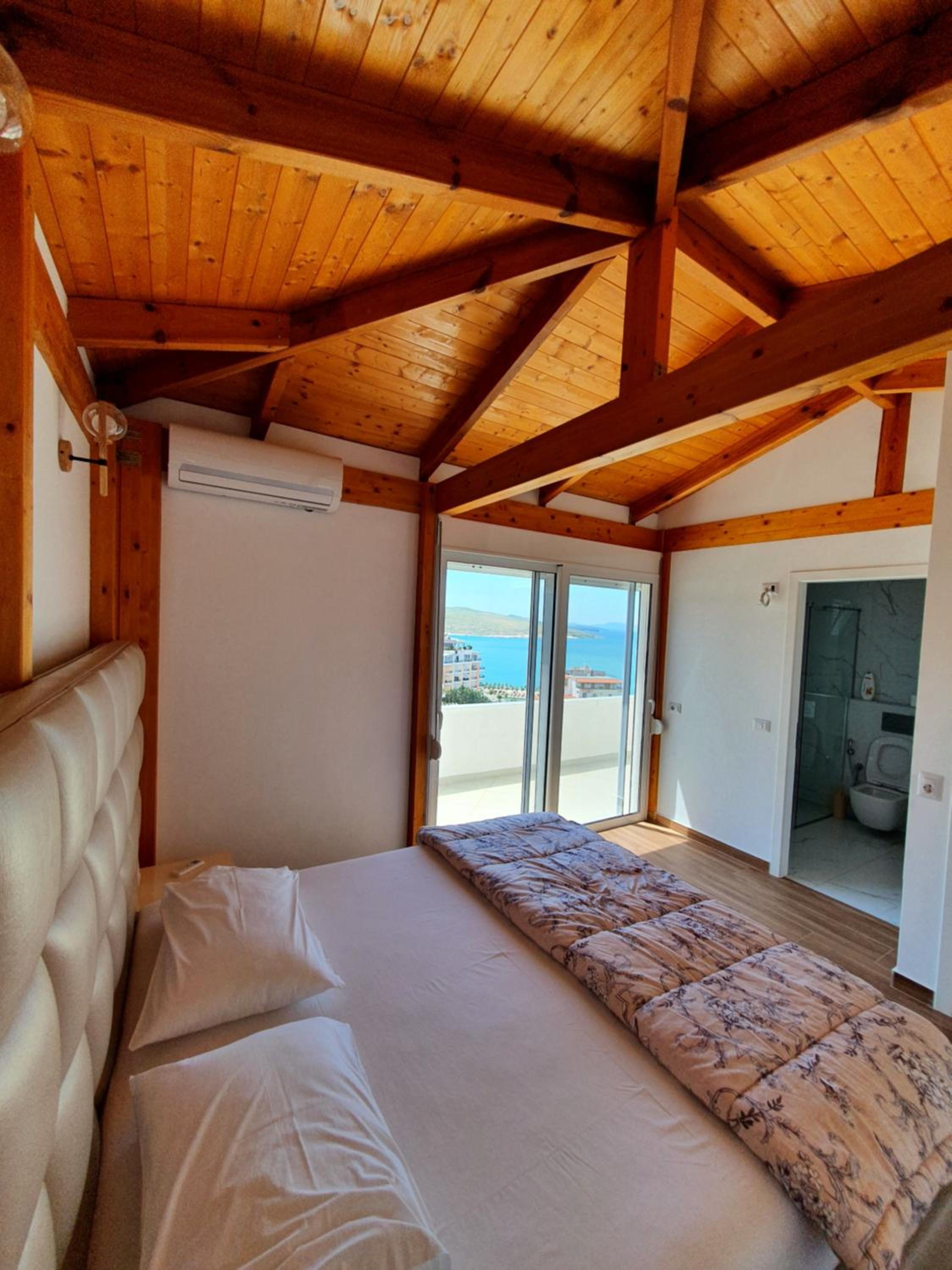 Klajdi Apartaments