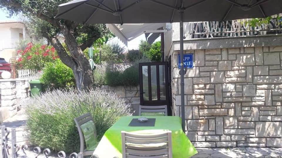Apartment Ante en Umag — balance & terrace