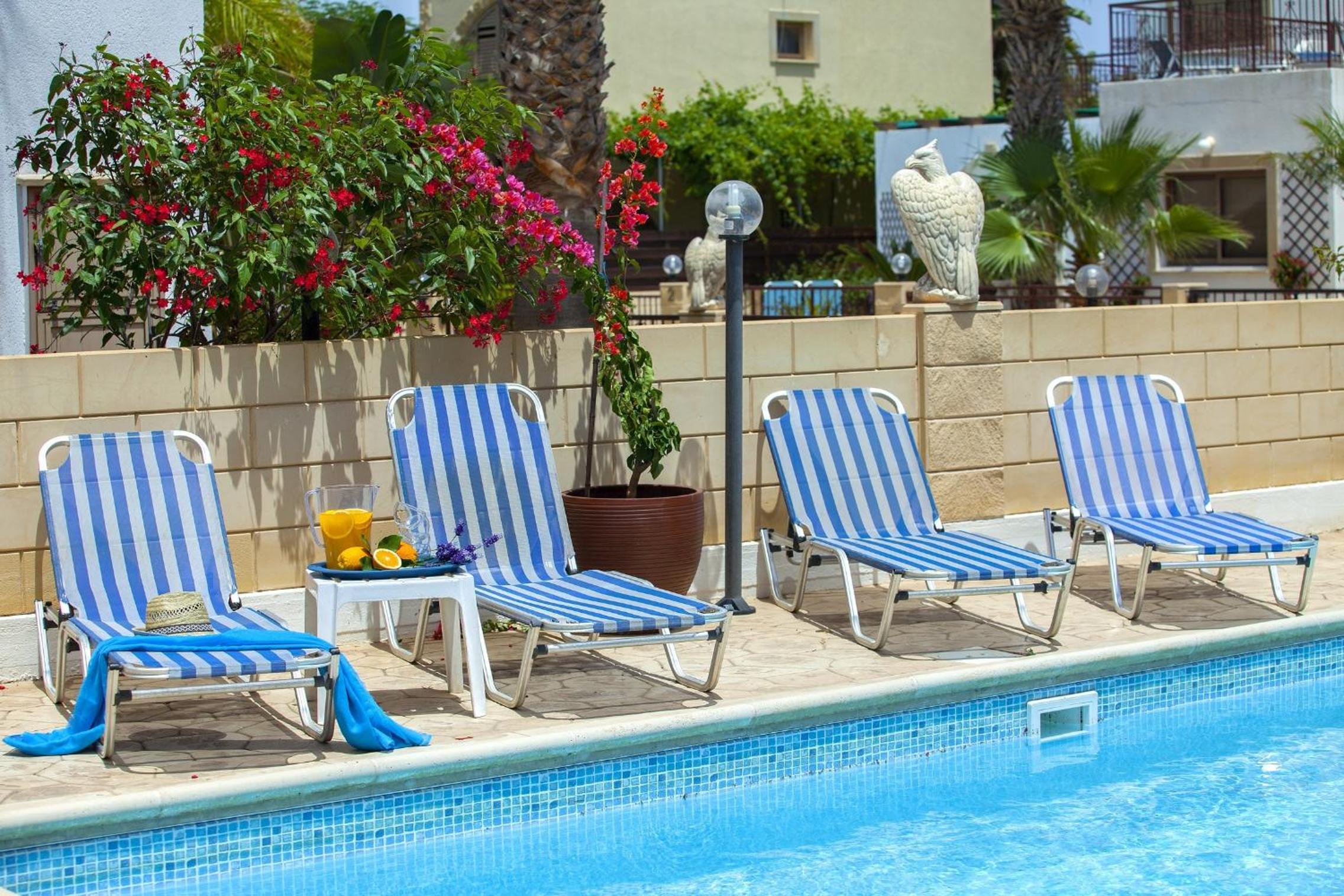 Villa Euphoria