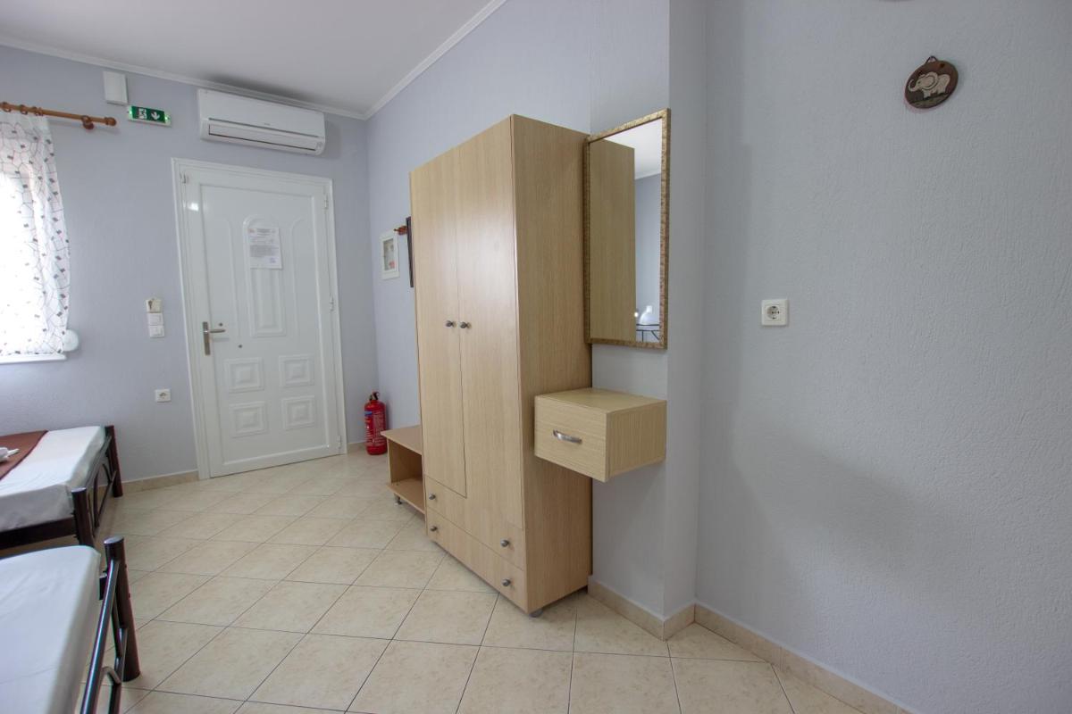Photo 48