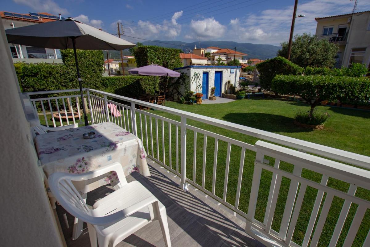 Babis House view 3
