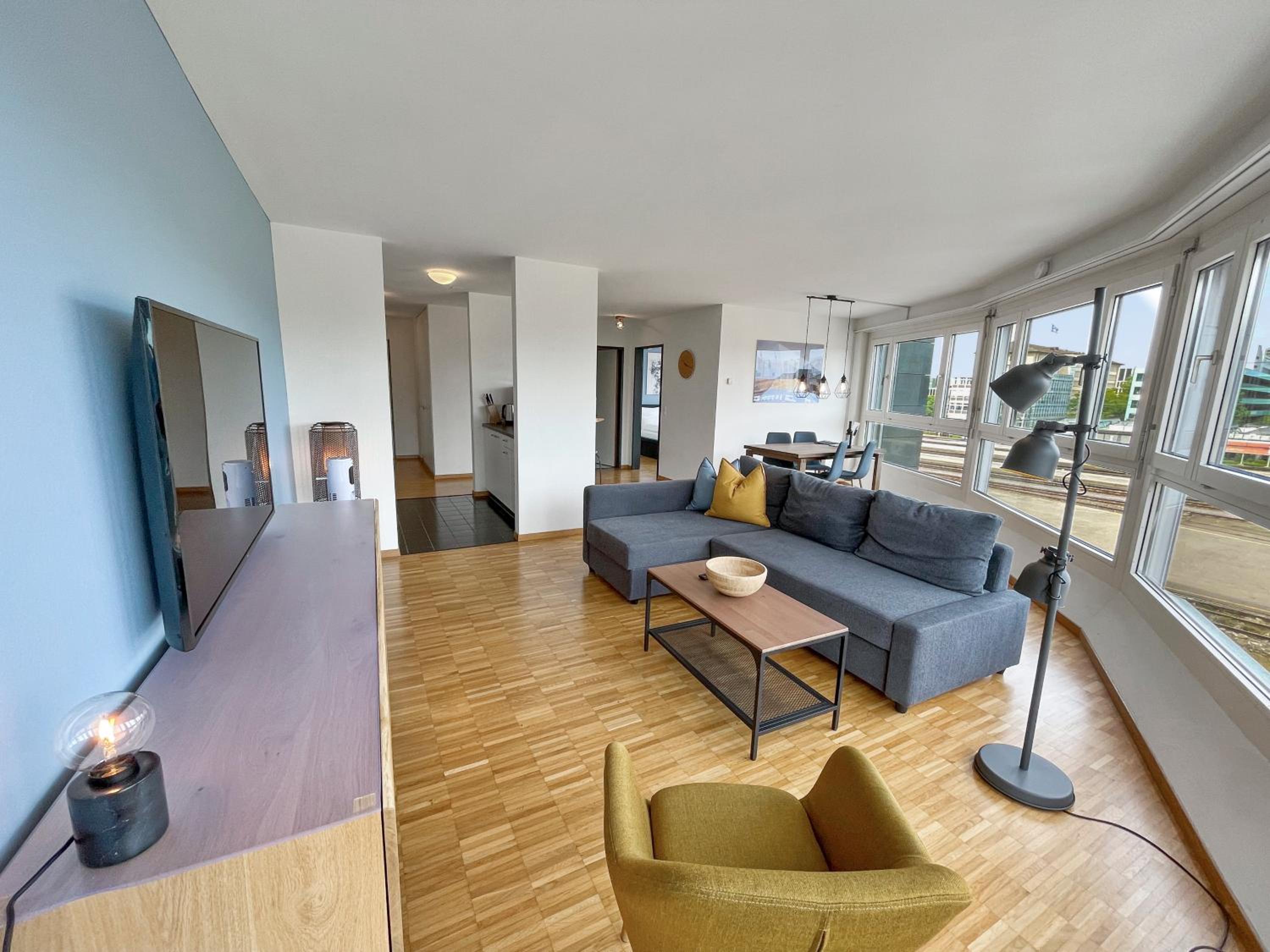 ARISER - Zug Central Business Apartment view 3
