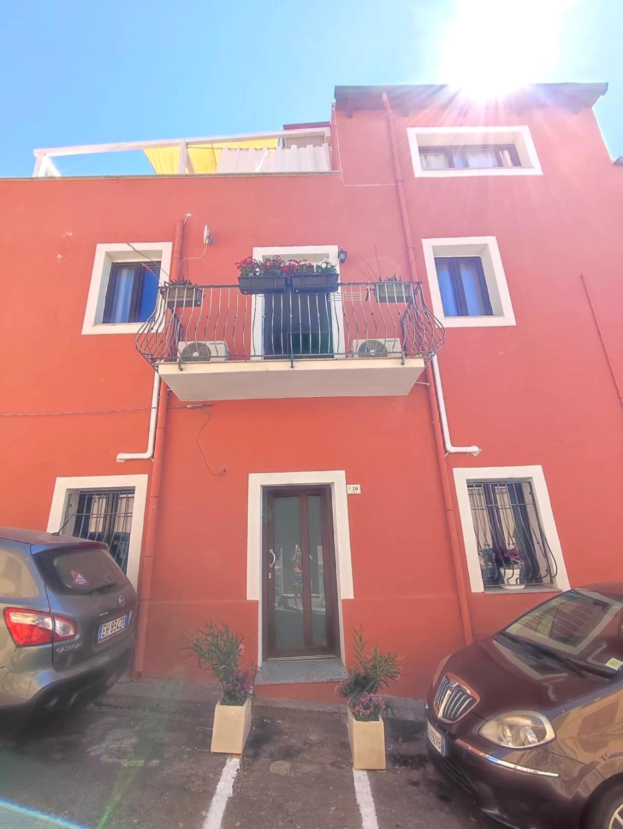 Domus Rubra view 2