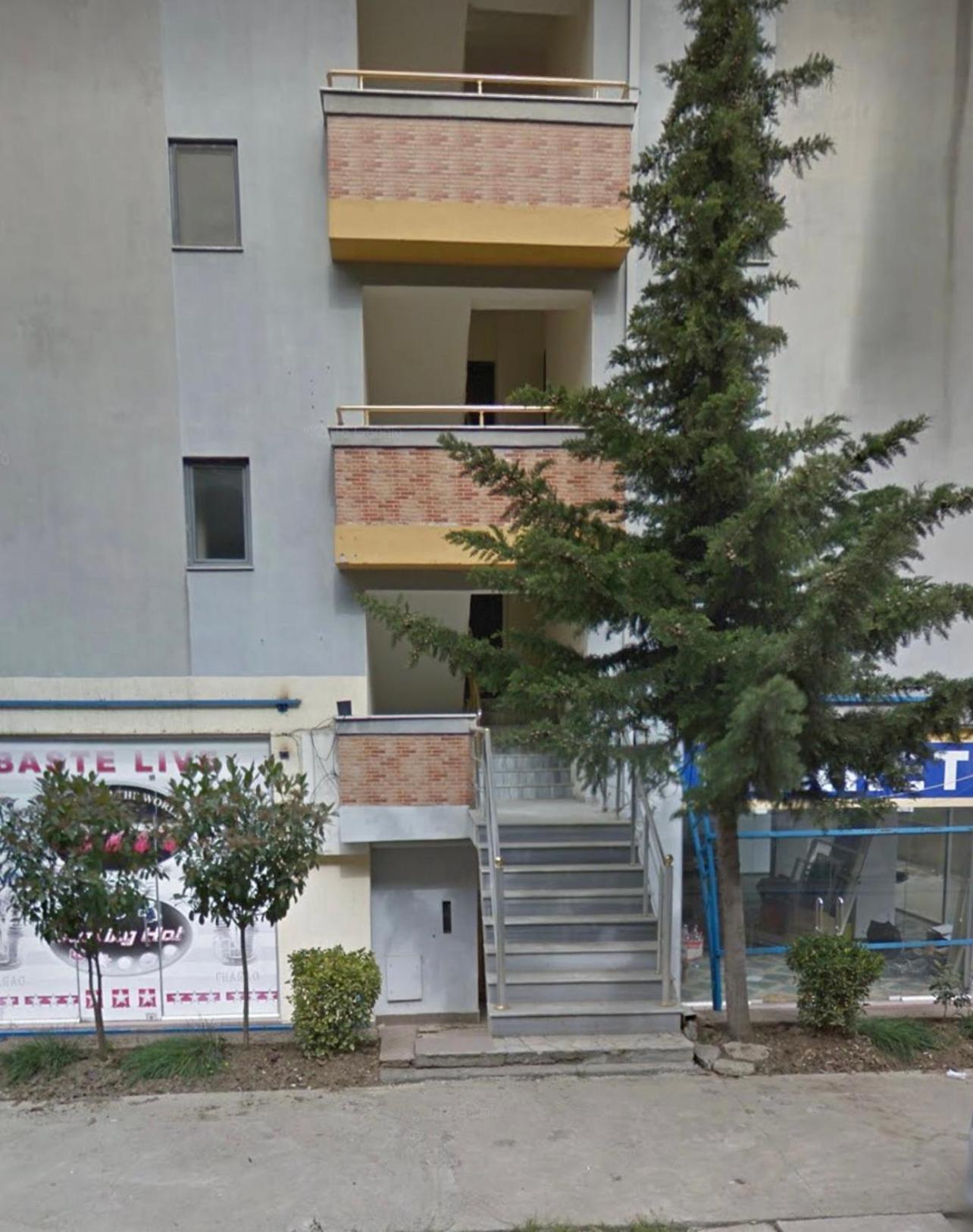 Cheap studios , 10 meters from beach