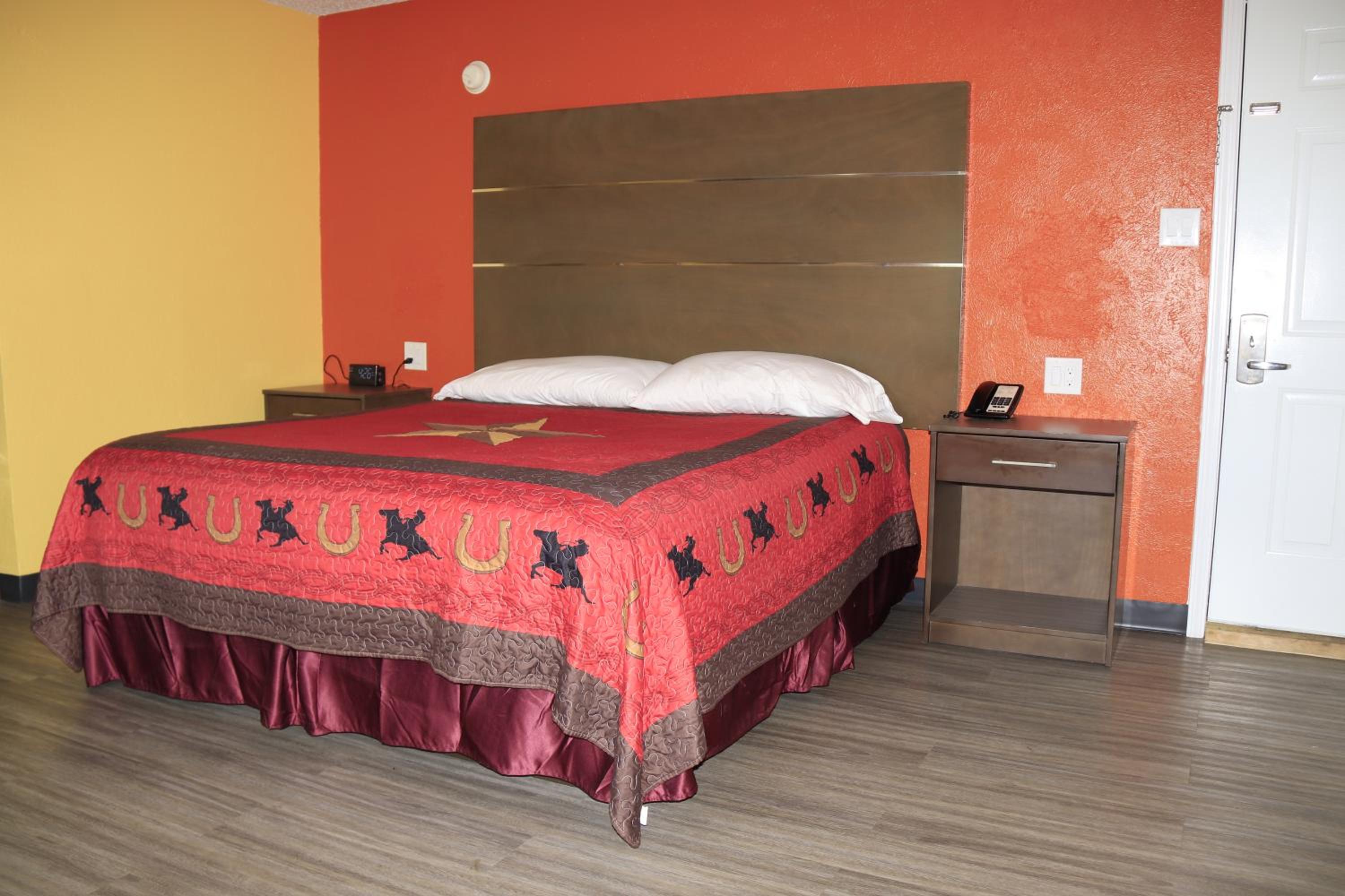 Chaparral Motel Hallettsville