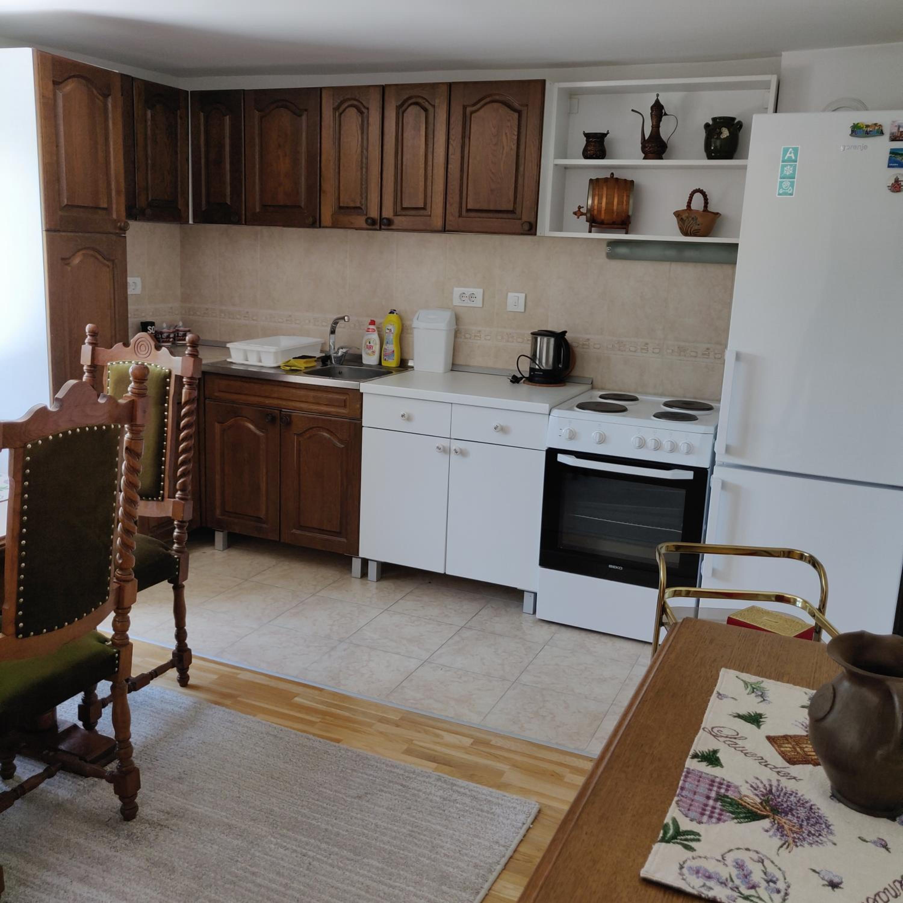 Big 70m2 apartment with free parking view 2