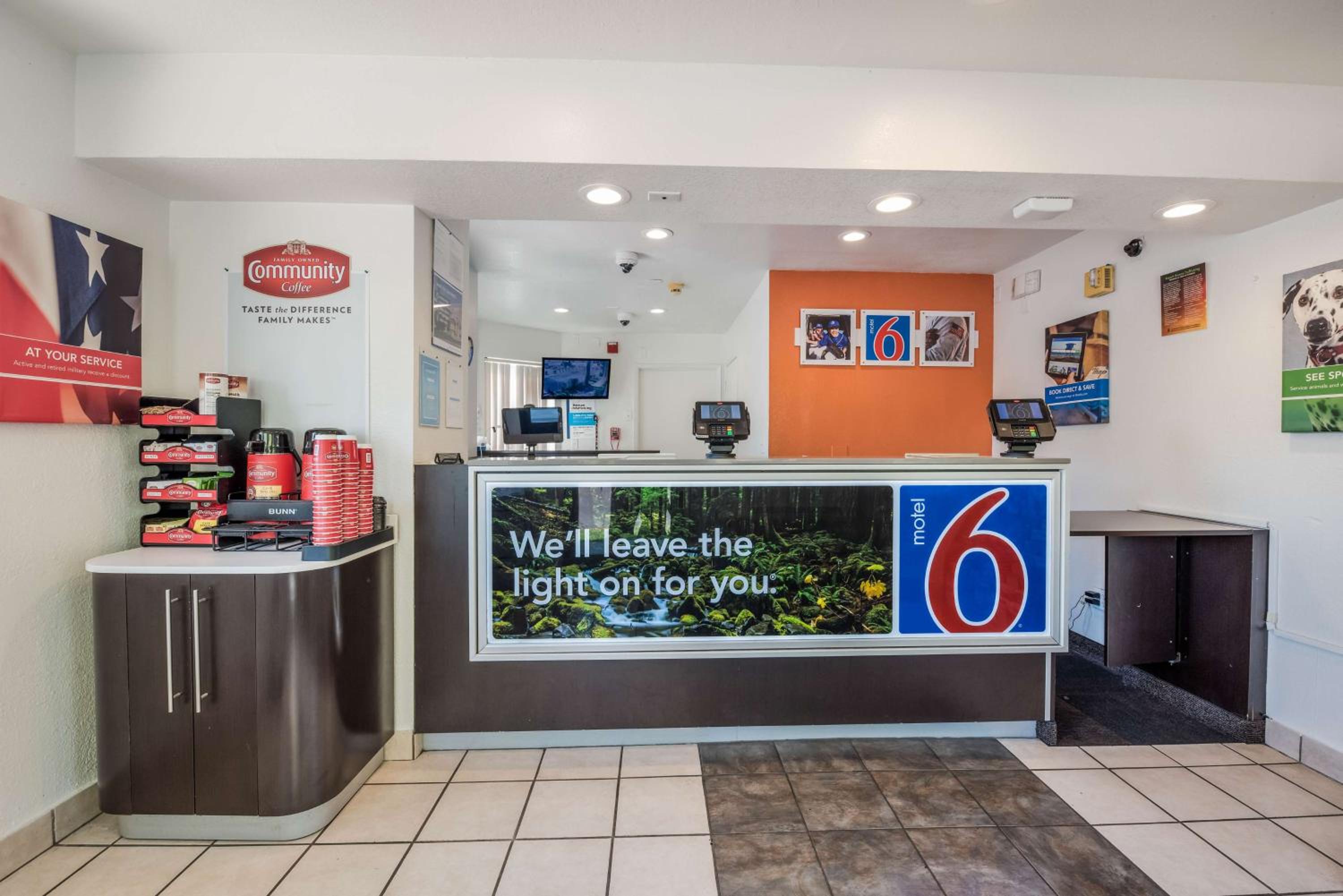 Rohnert Park Vacations - Motel 6-Rohnert Park, CA - Property Image 7