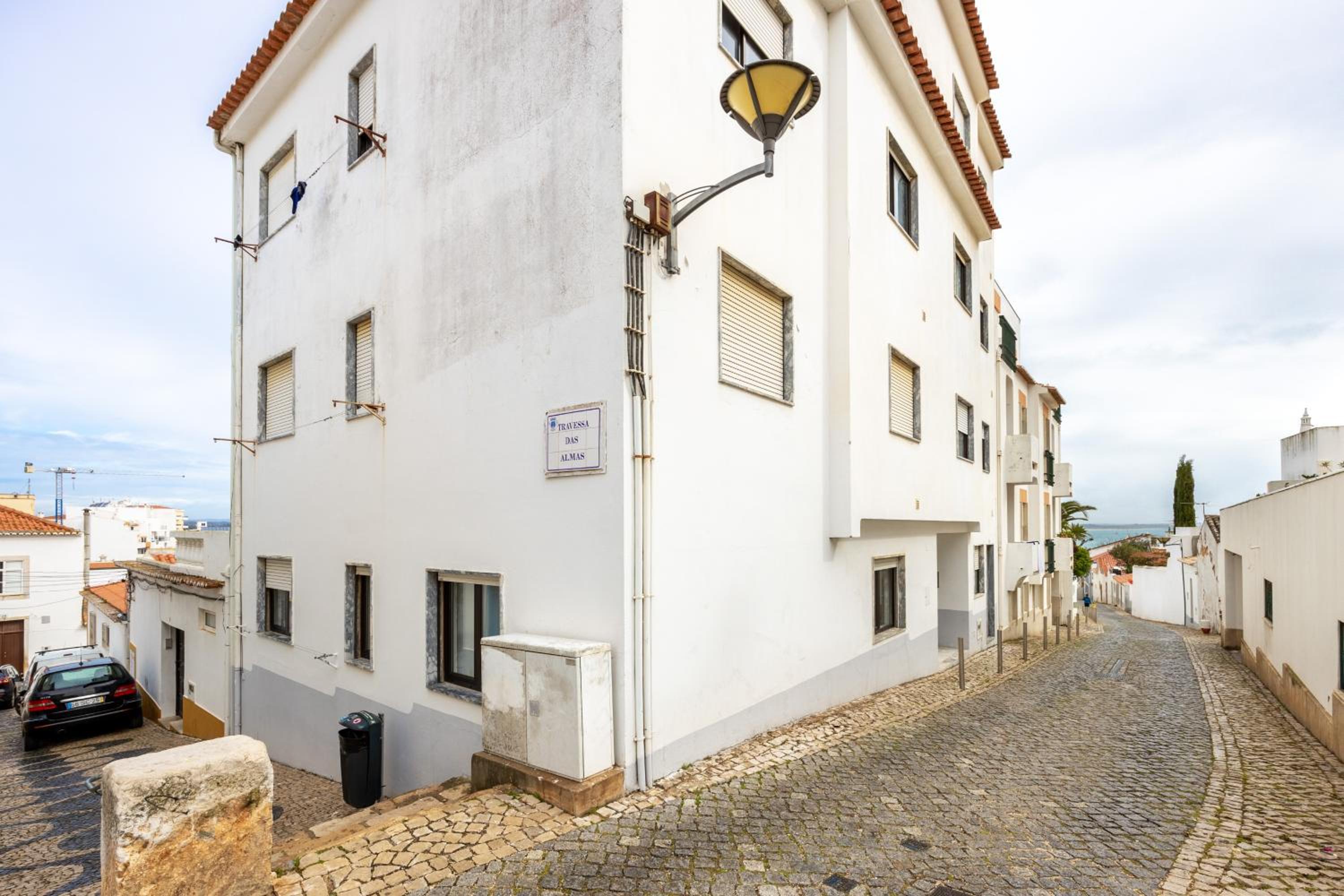 Hotel IM On Charming Home - Image 1