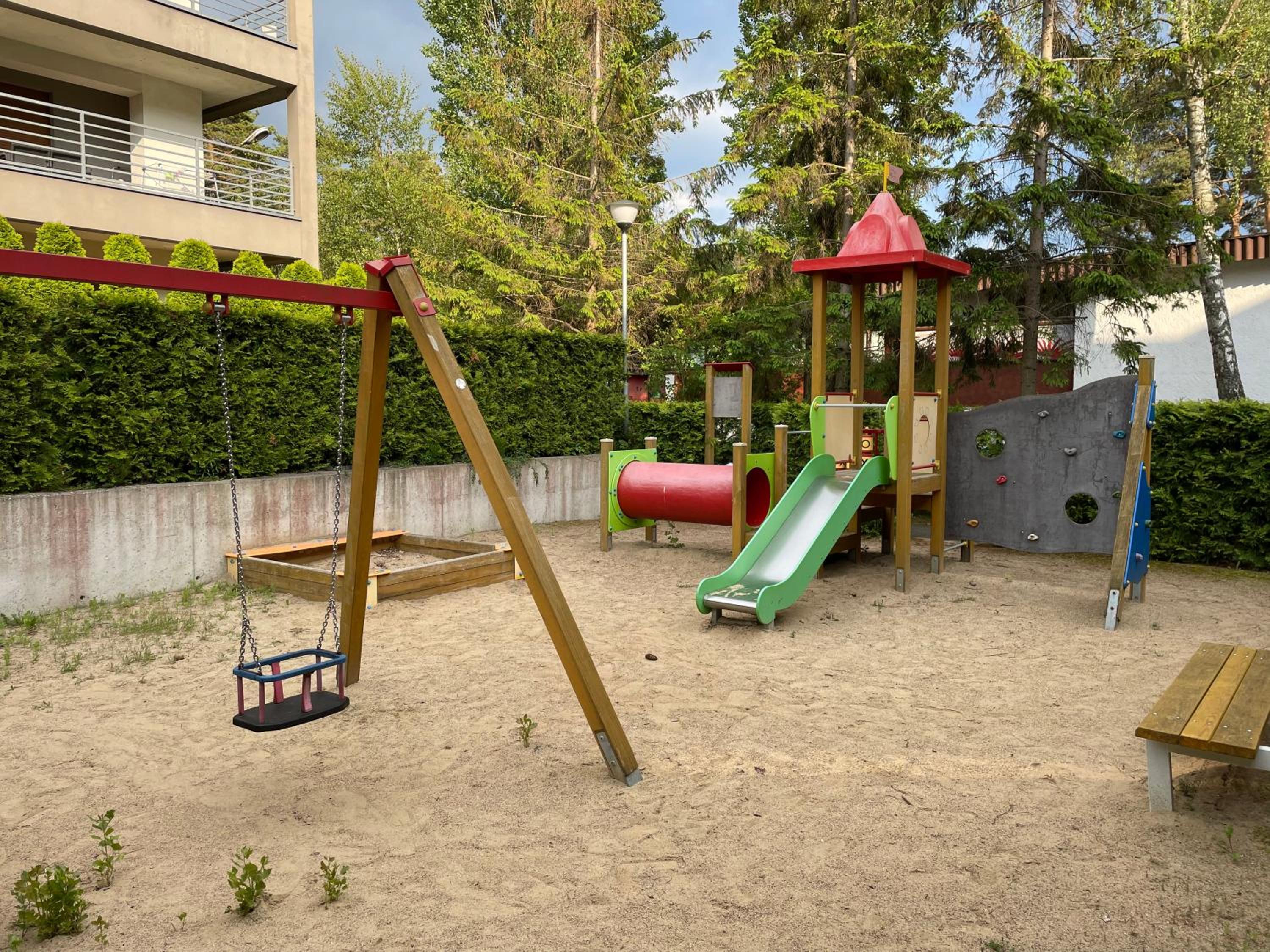 Photo 28