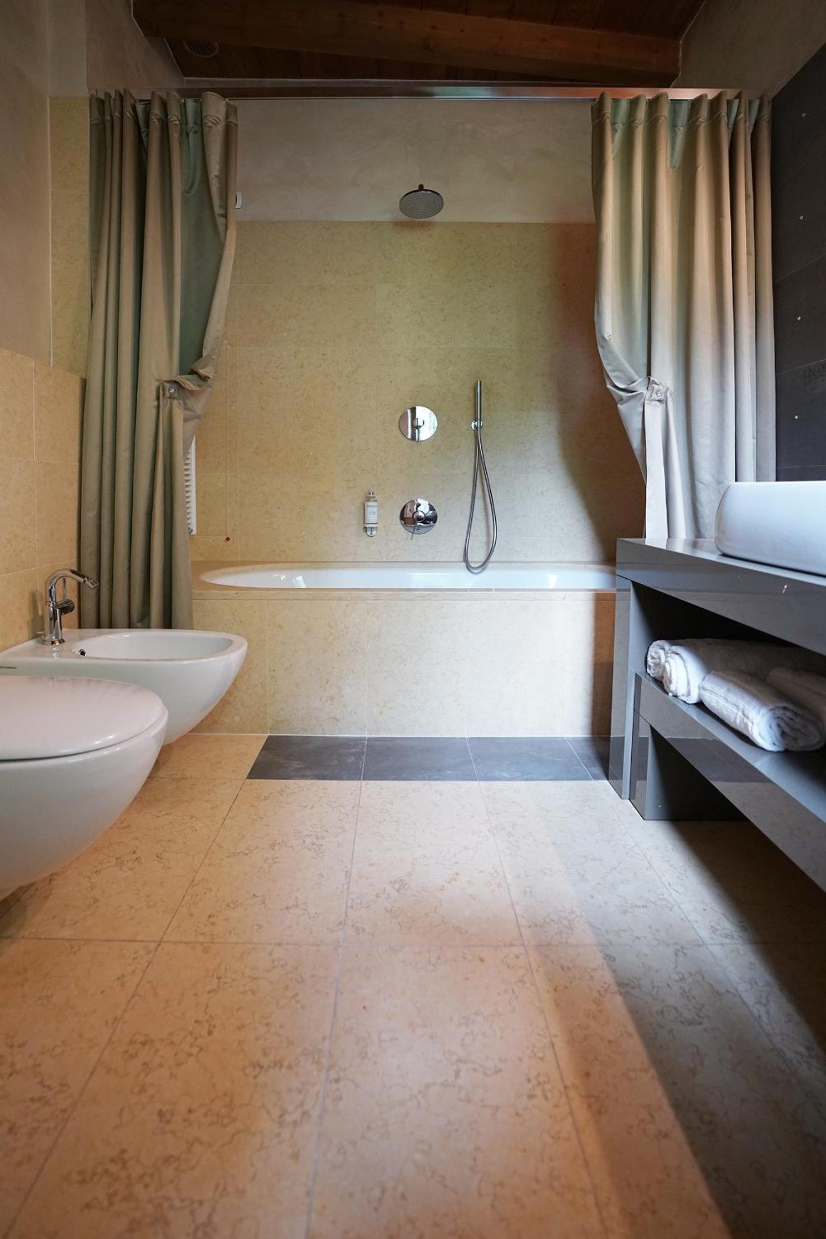 Il Portico - 1711 Luxury Guest House