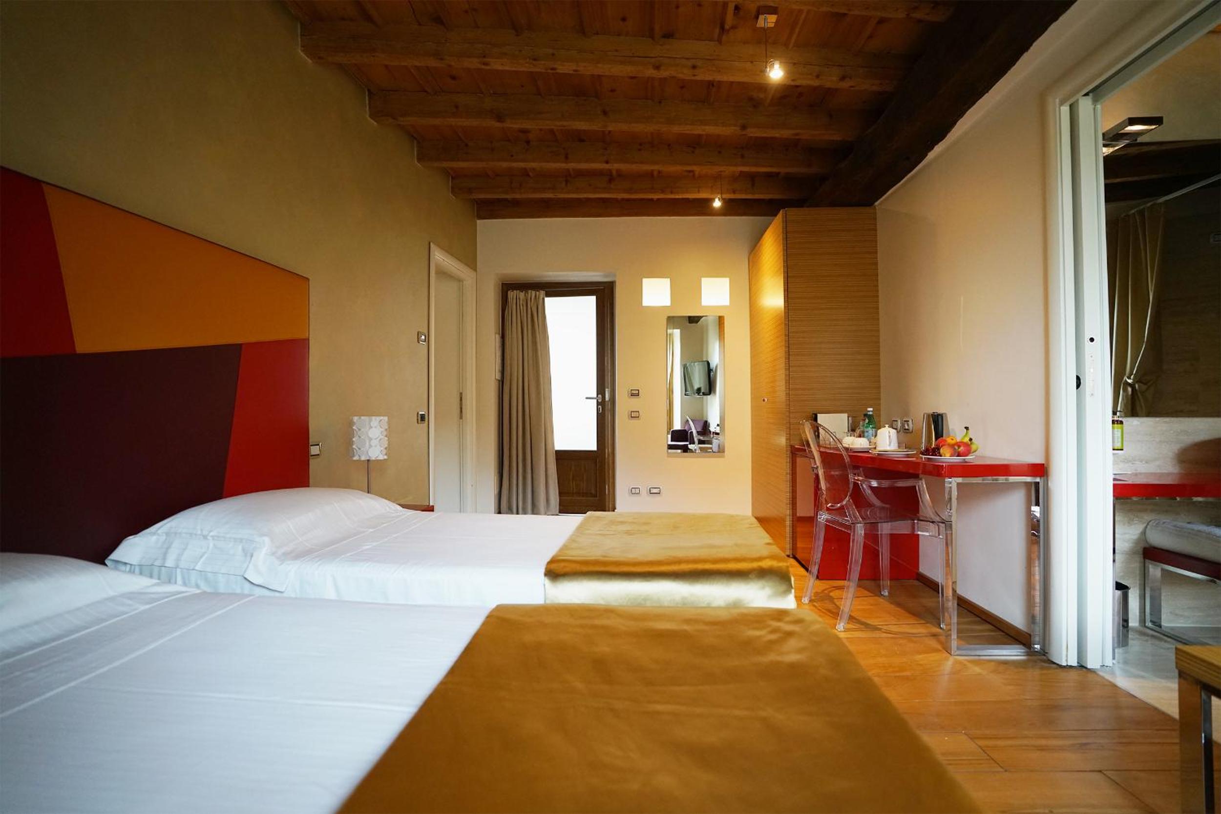 Il Portico - 1711 Luxury Guest House