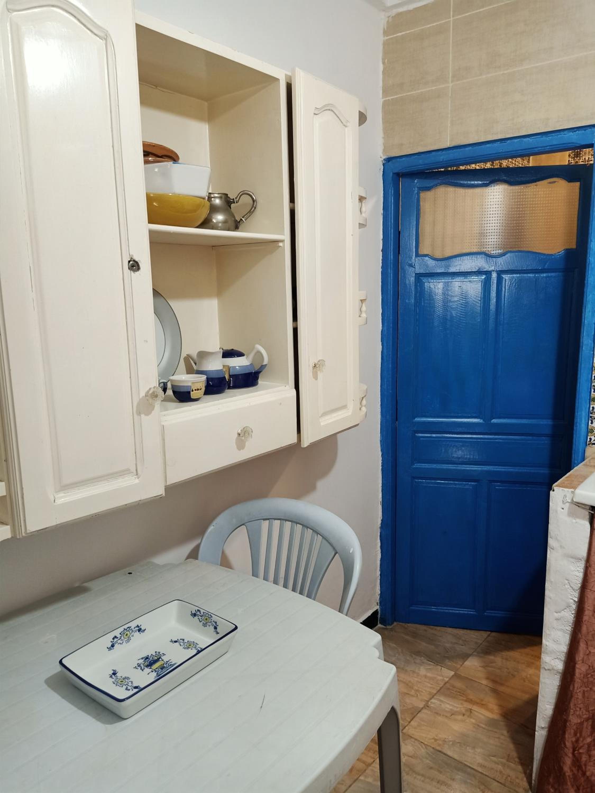 Comfortable apartment near central Tunis with terrace