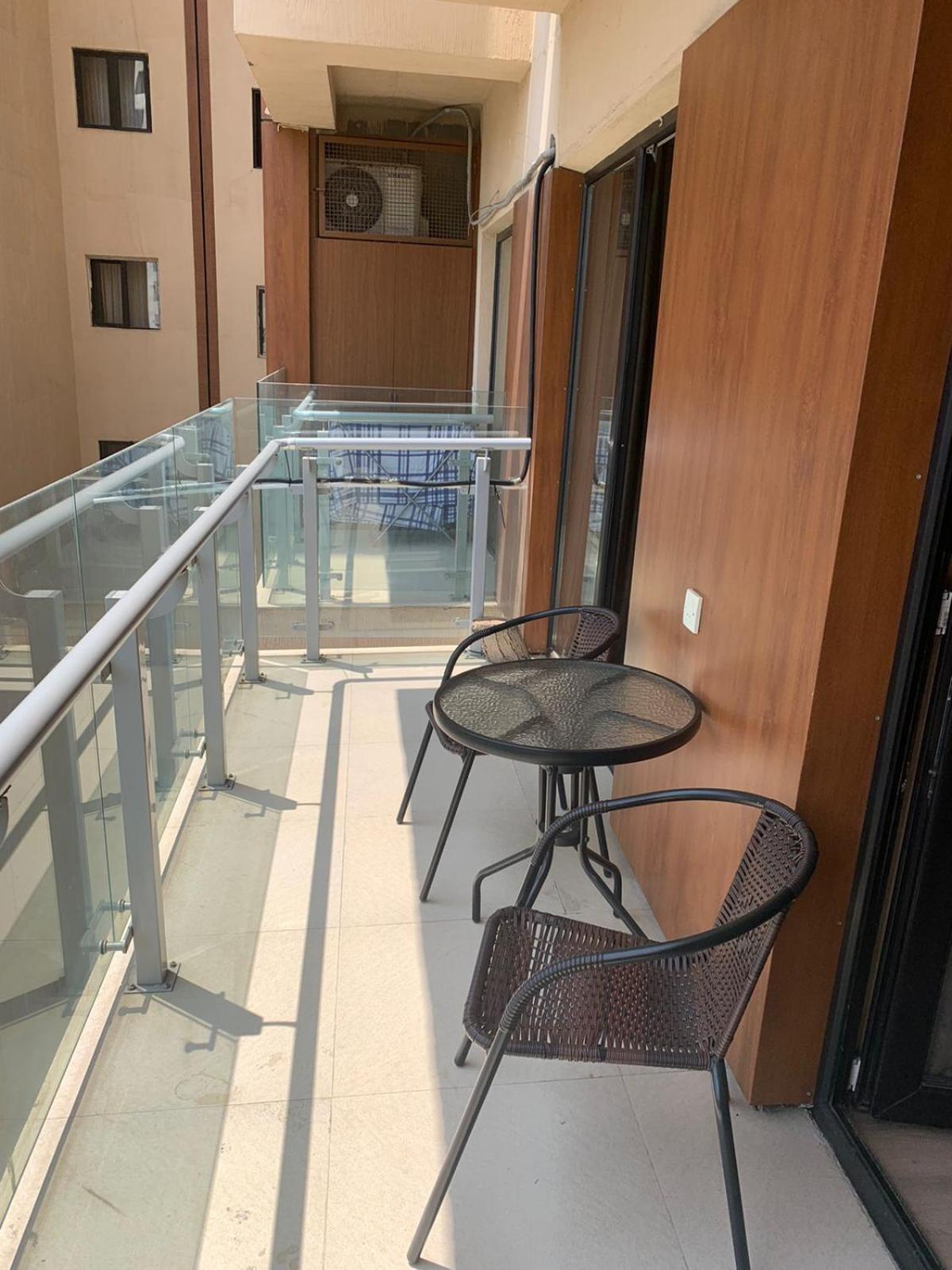 APARTMENT IN THE NEW CITY - main view