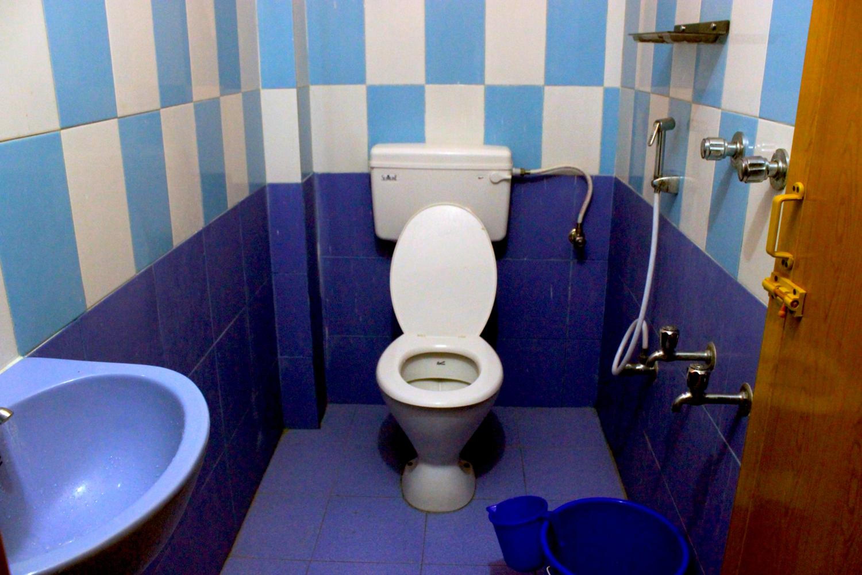 Vinodhara Guest House