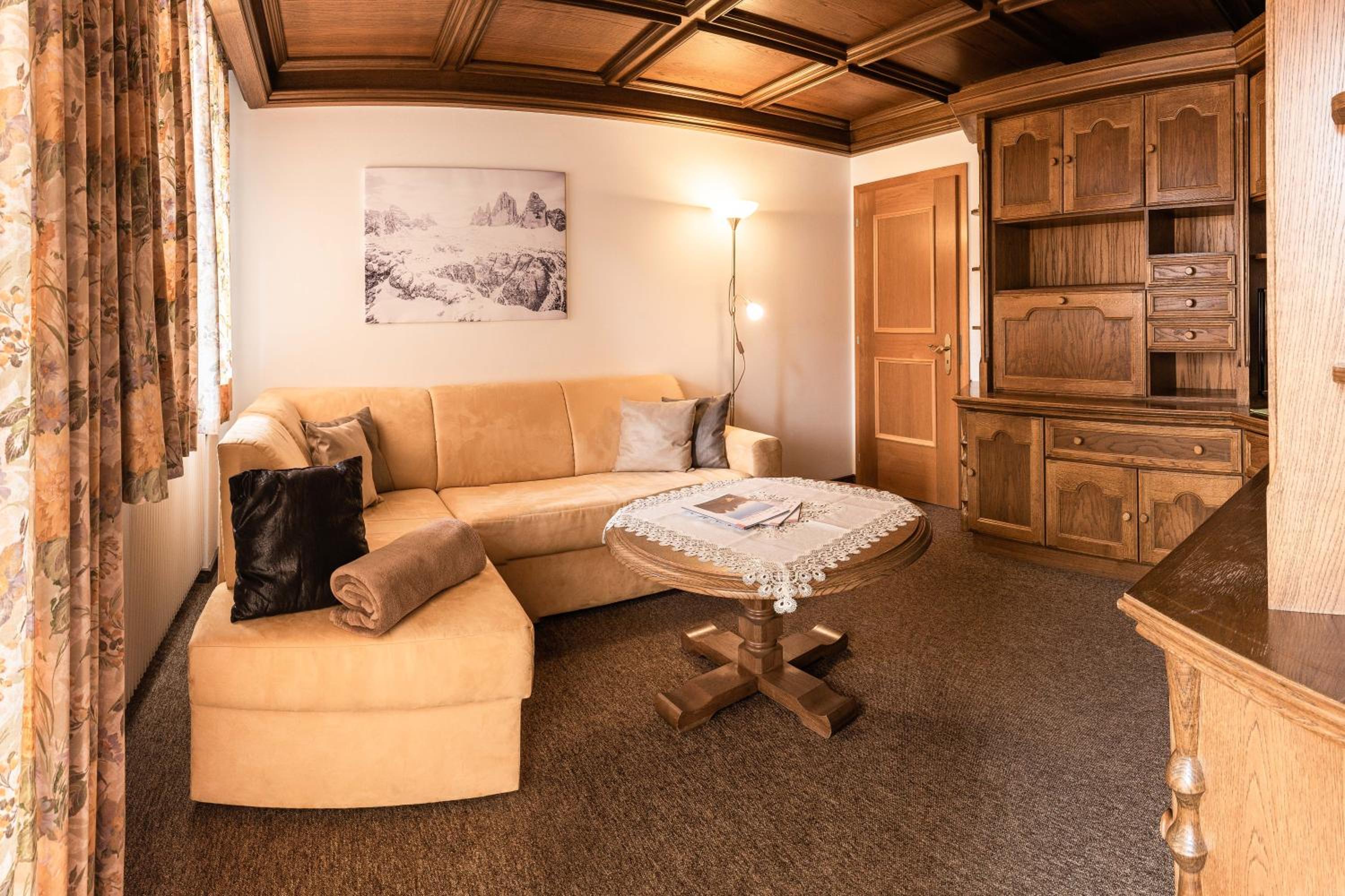 Apartment Waldheim - Alpine Elegance