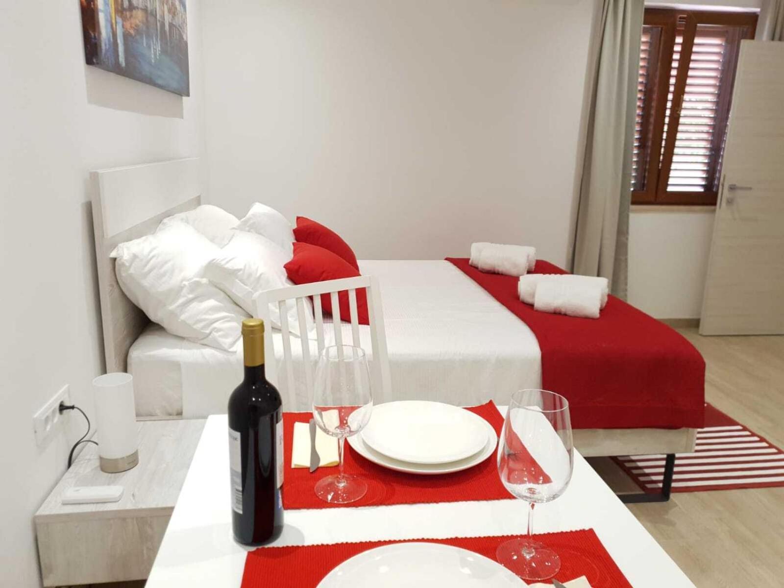Luxury Studio Apollo