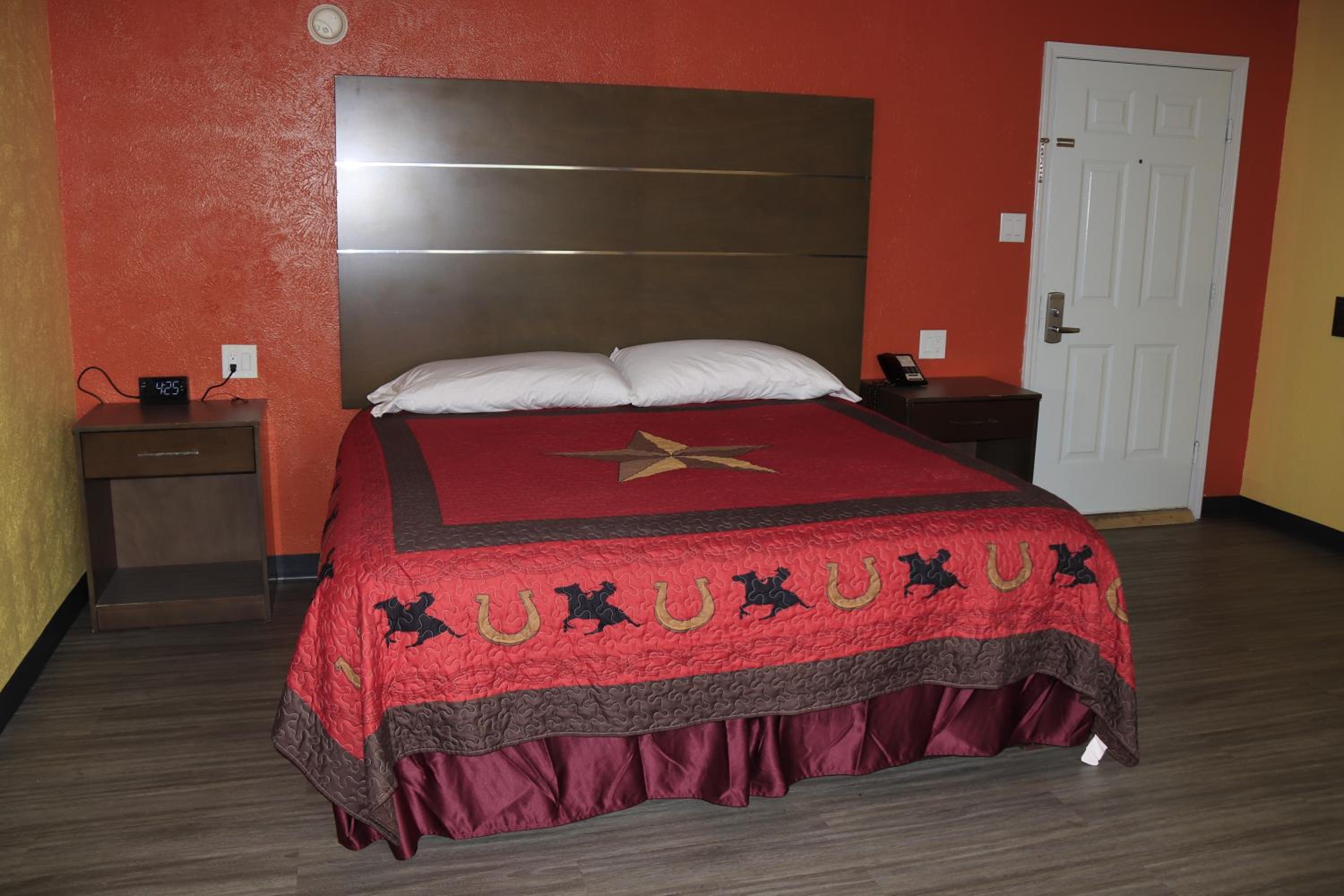 Chaparral Motel Hallettsville