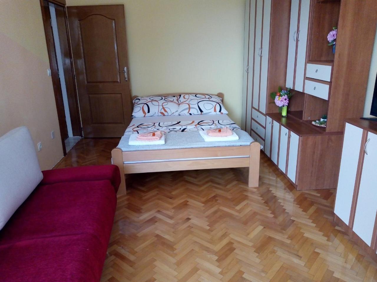 Savina view 3