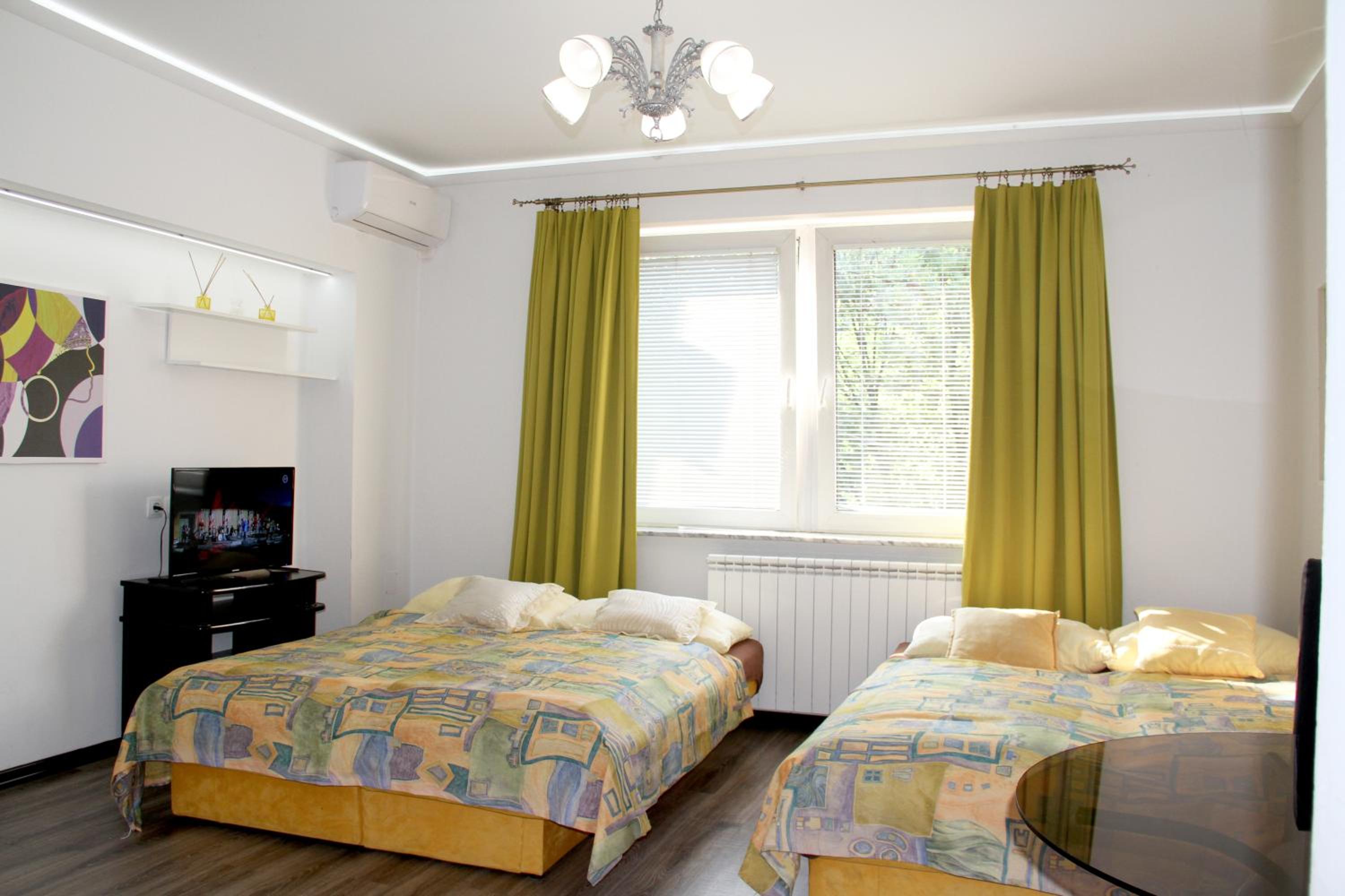 Photo 34