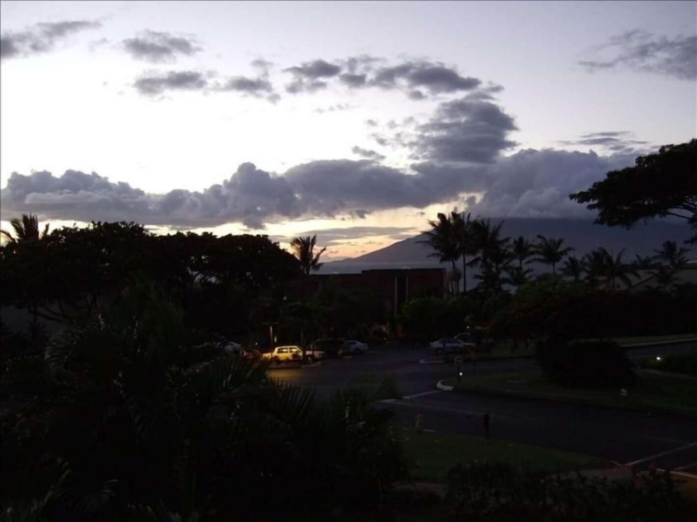 Beautiful 2 Bedroom Oceanview Condo at Maui Kamaole Located at South End of Kihei Adjacent to Wailea Traditional Hawaiian Style